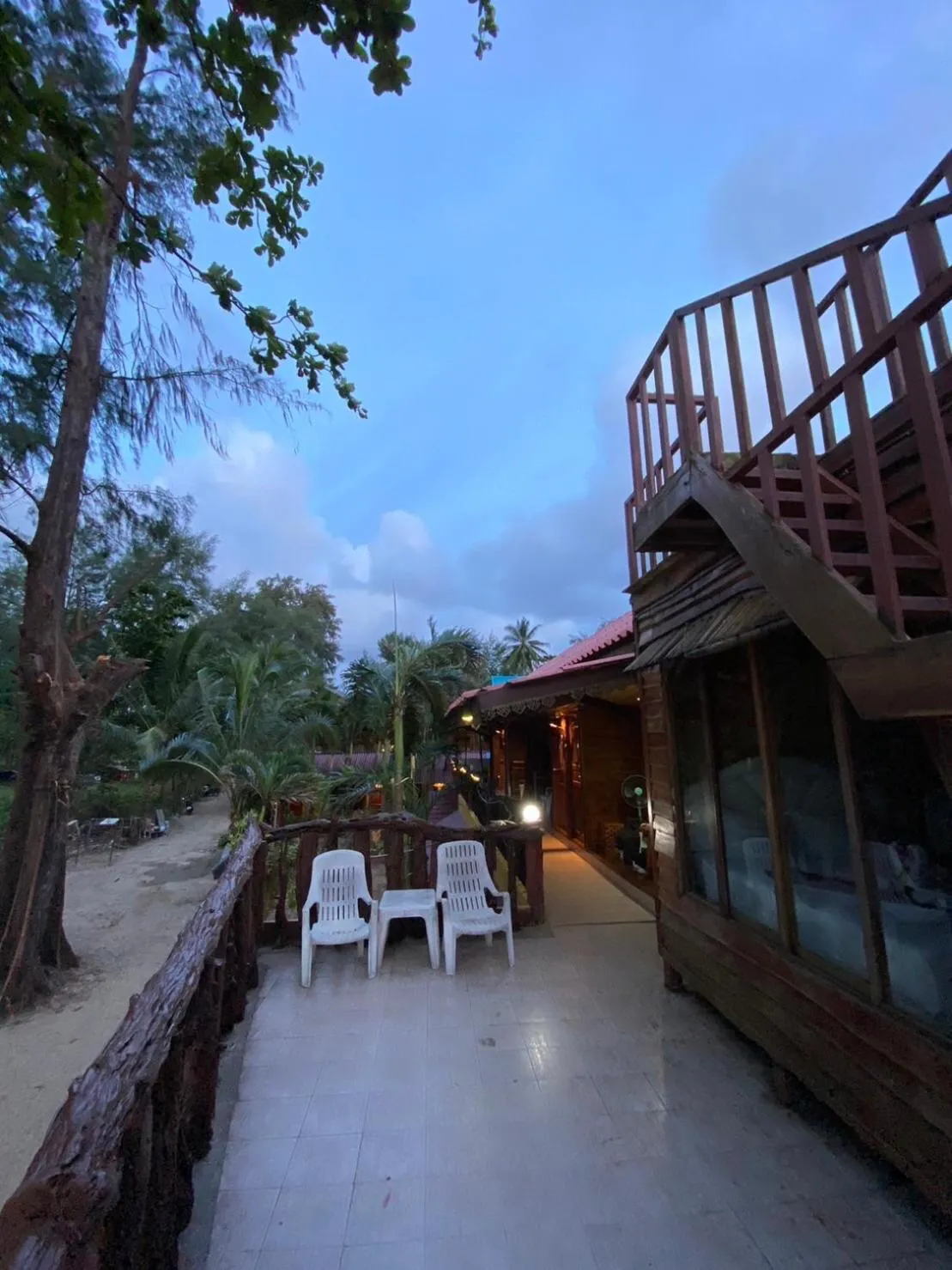 Ruan Mai Naiyang Beach Resort