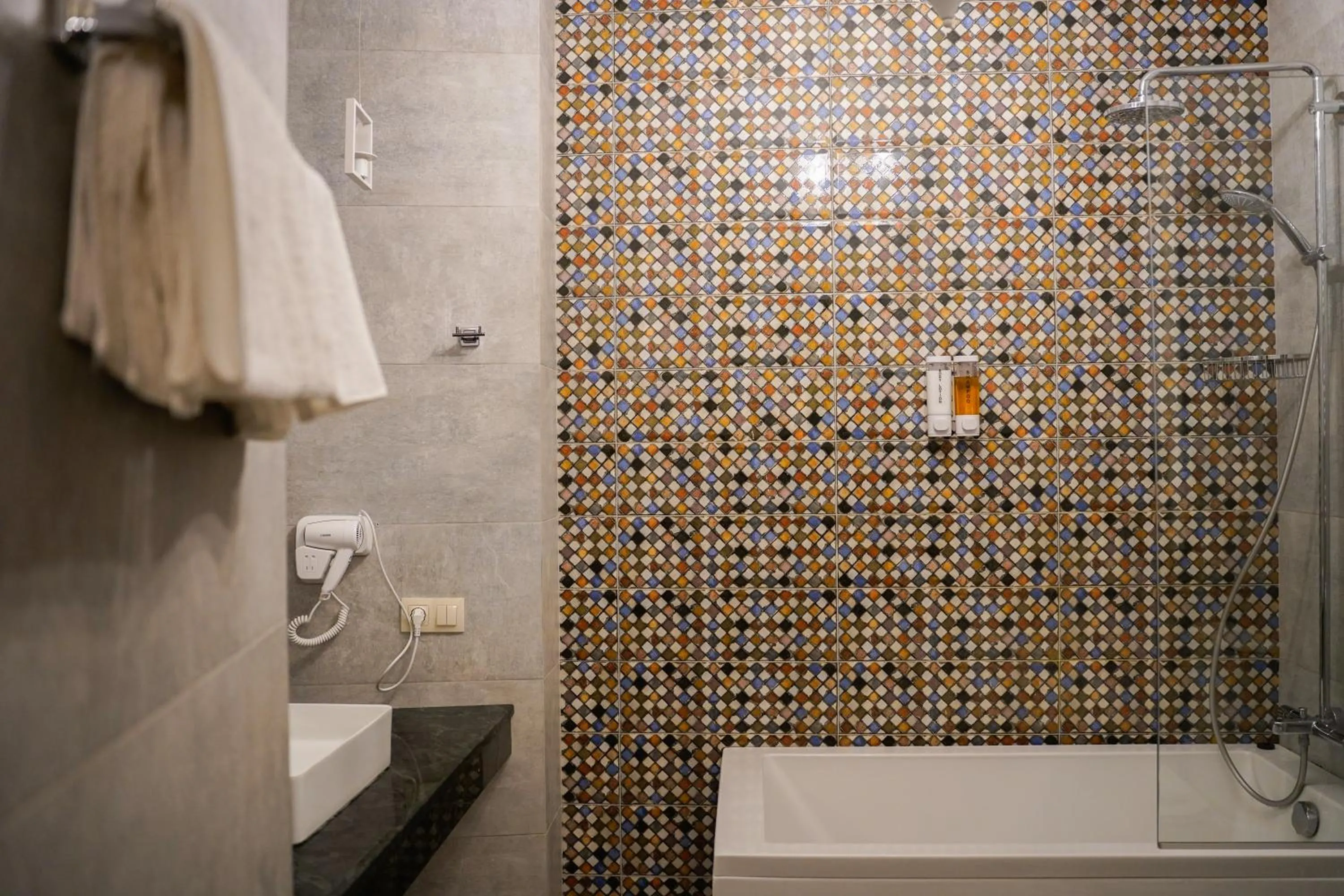 Bathroom in Hotel Griboedov