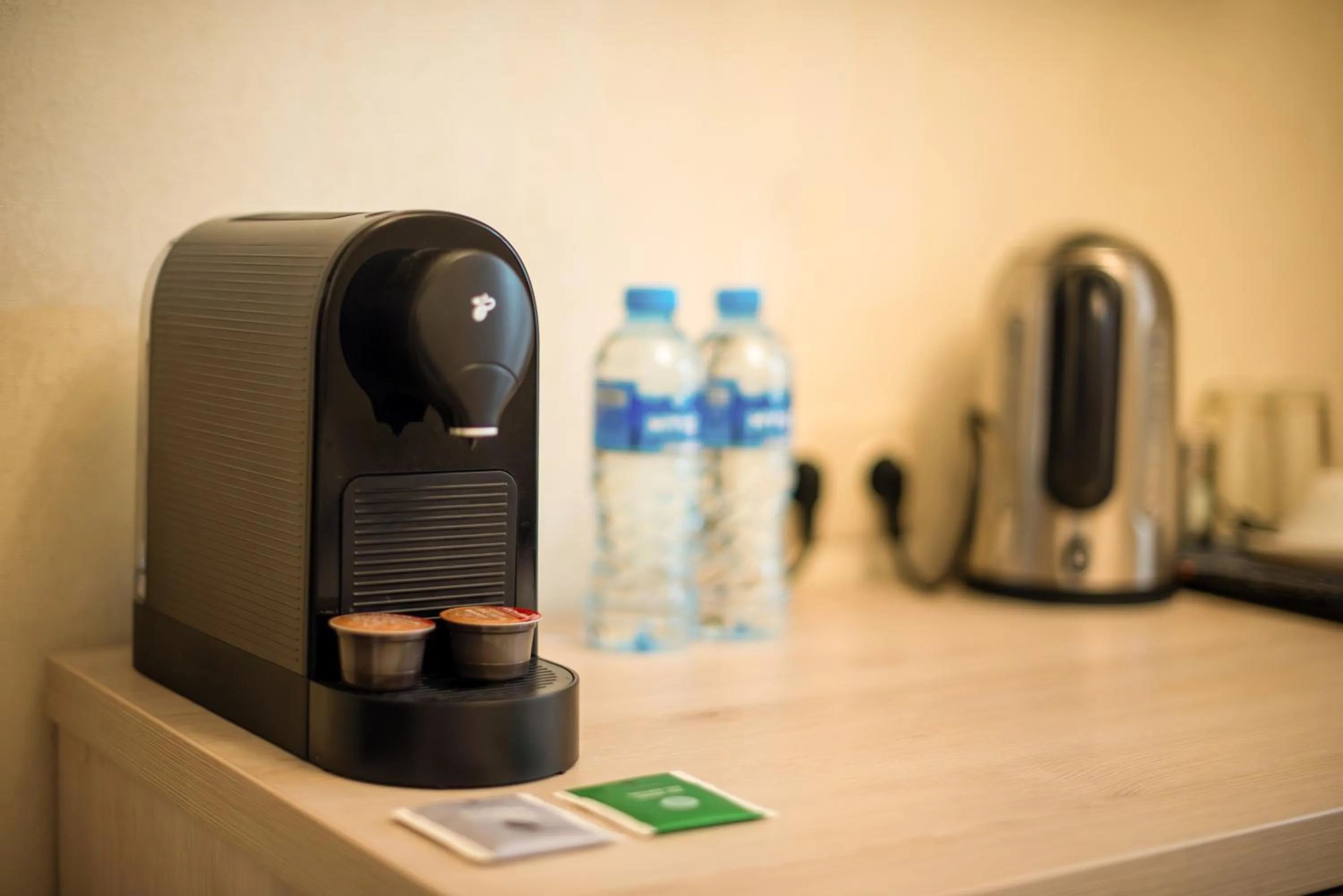 Coffee/tea facilities in Hotel Griboedov