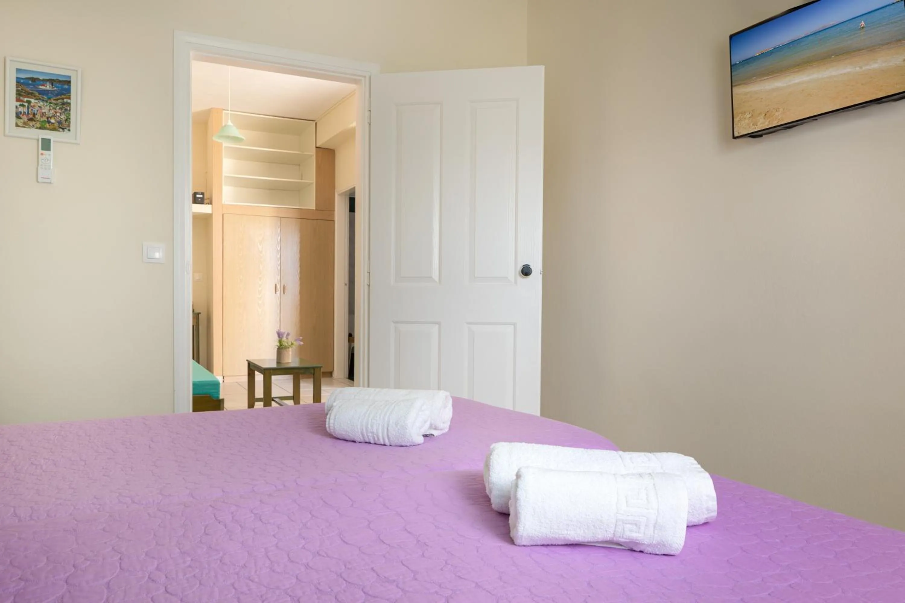 Photo of the whole room, Bed in Armonia Apartments