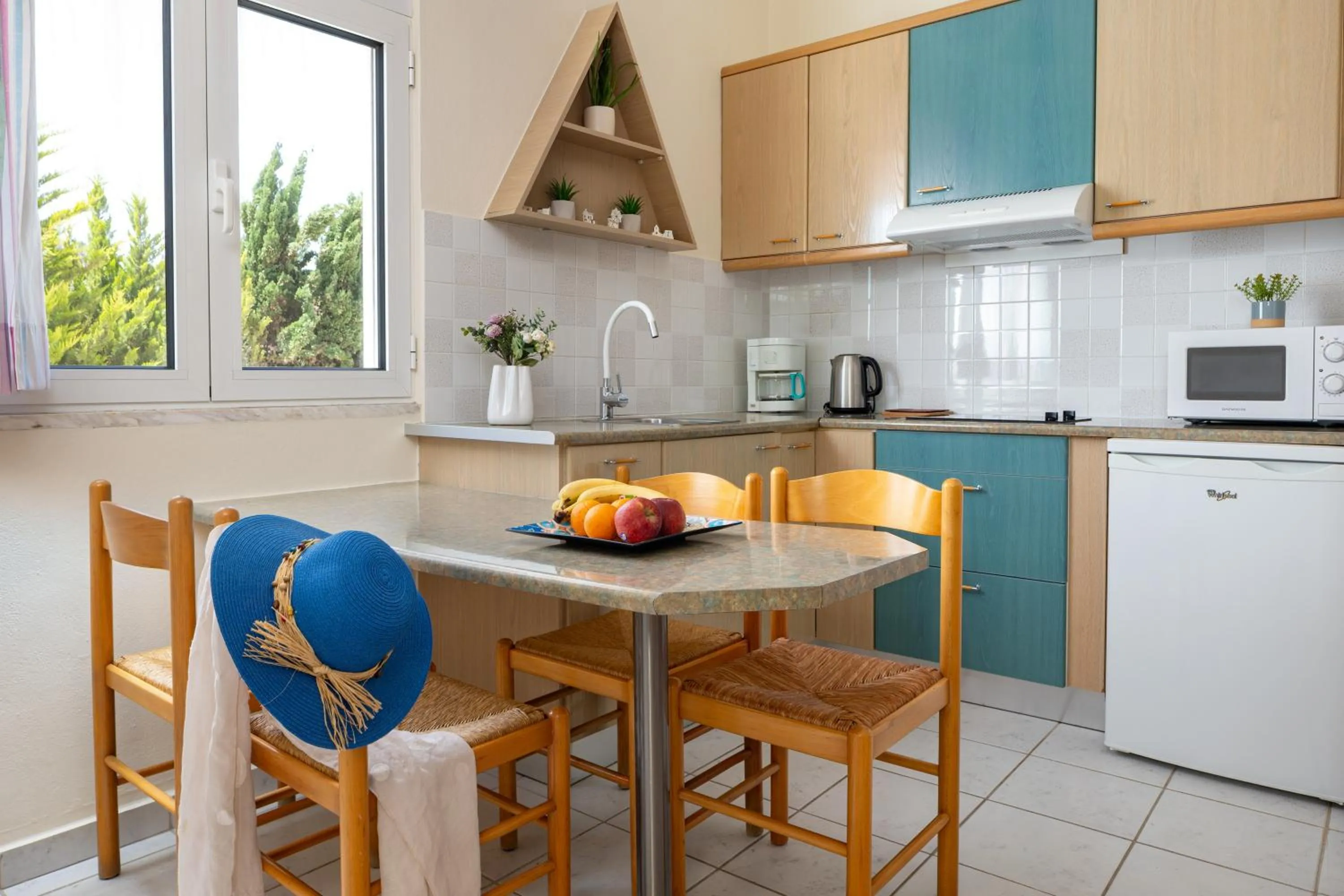 Kitchen or kitchenette in Armonia Apartments