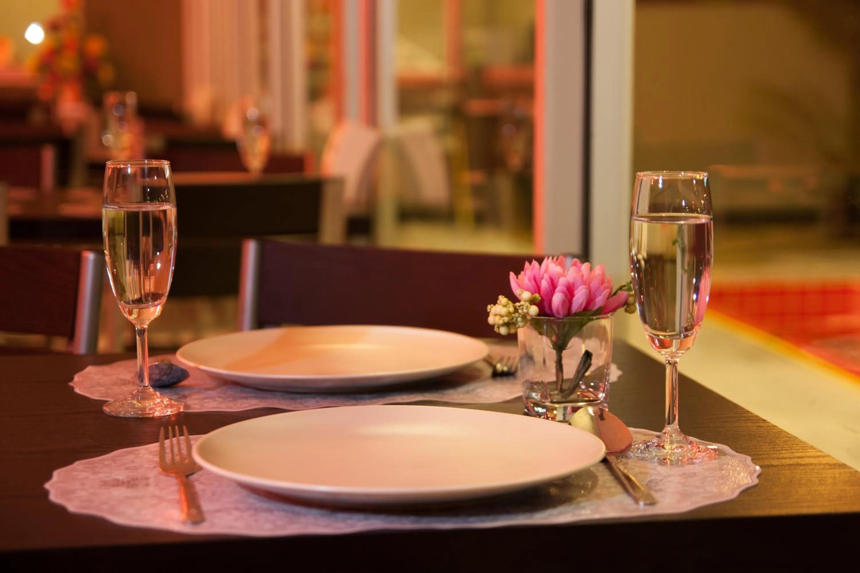 Restaurant/places to eat in Nest Boutique Resort