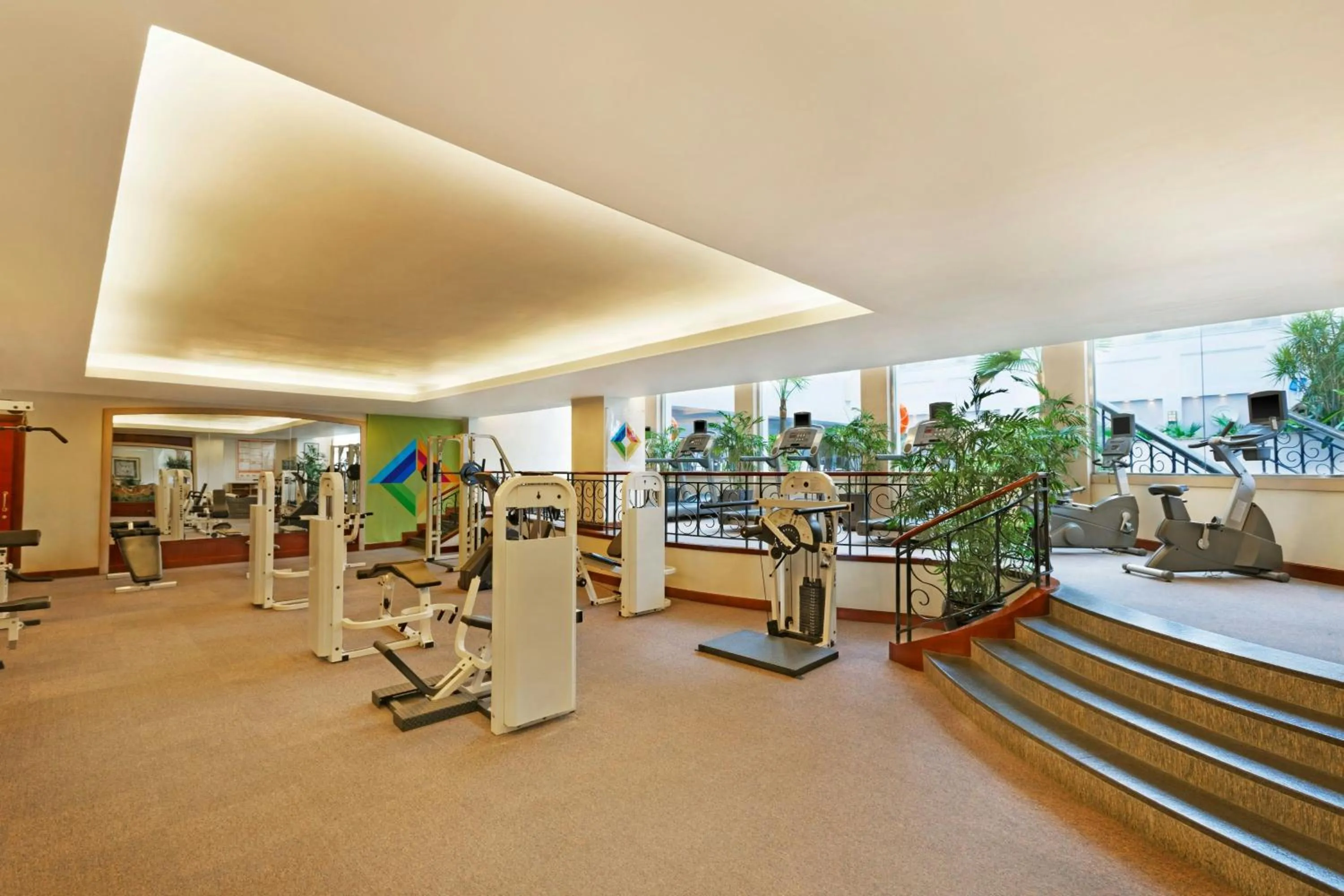 Fitness centre/facilities in Sheraton Chengdu Lido Hotel