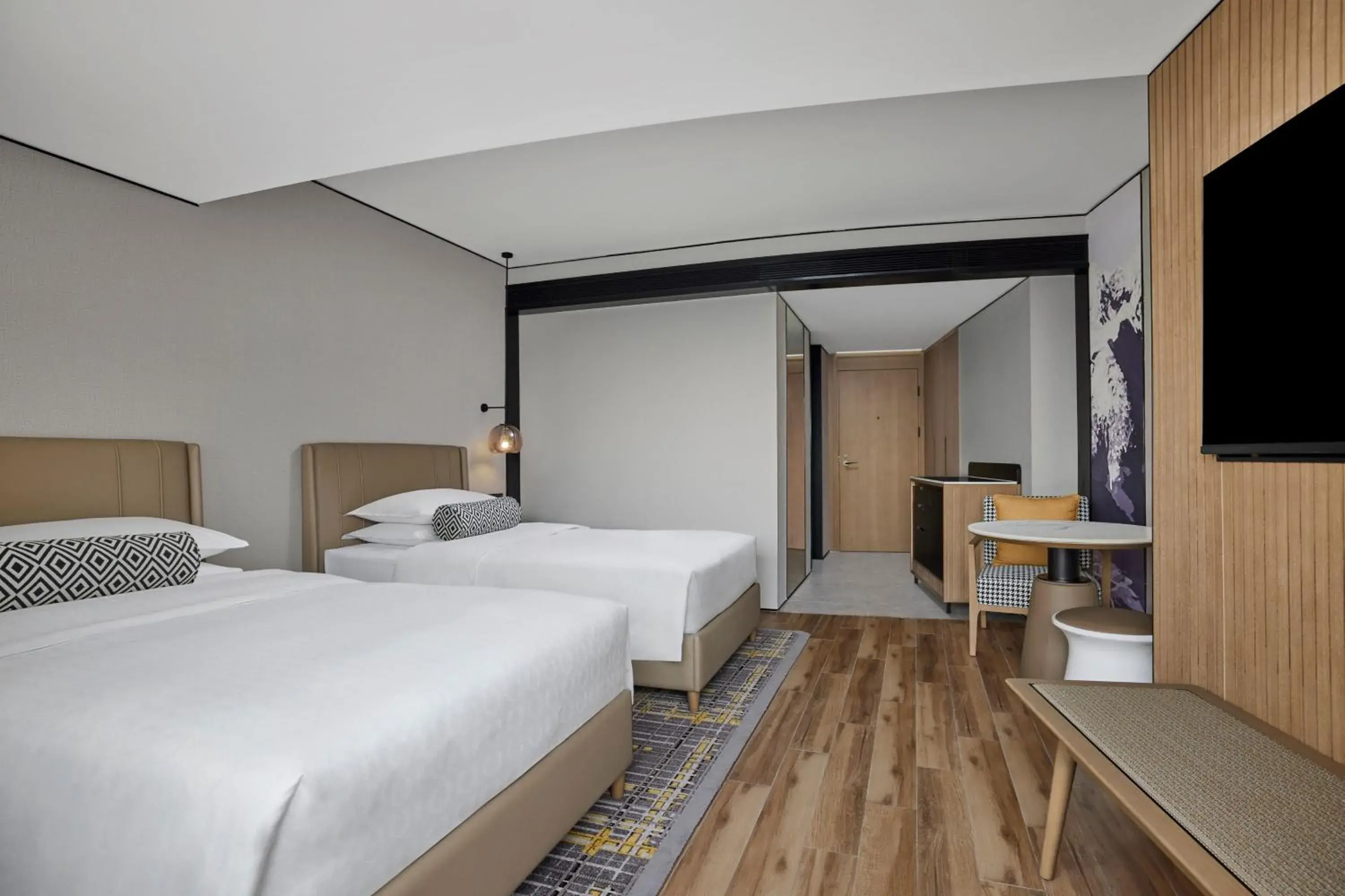 Executive Twin Bed Room in Sheraton Chengdu Lido Hotel Executive Twin Bed Room in Sheraton Chengdu Lido Hotel