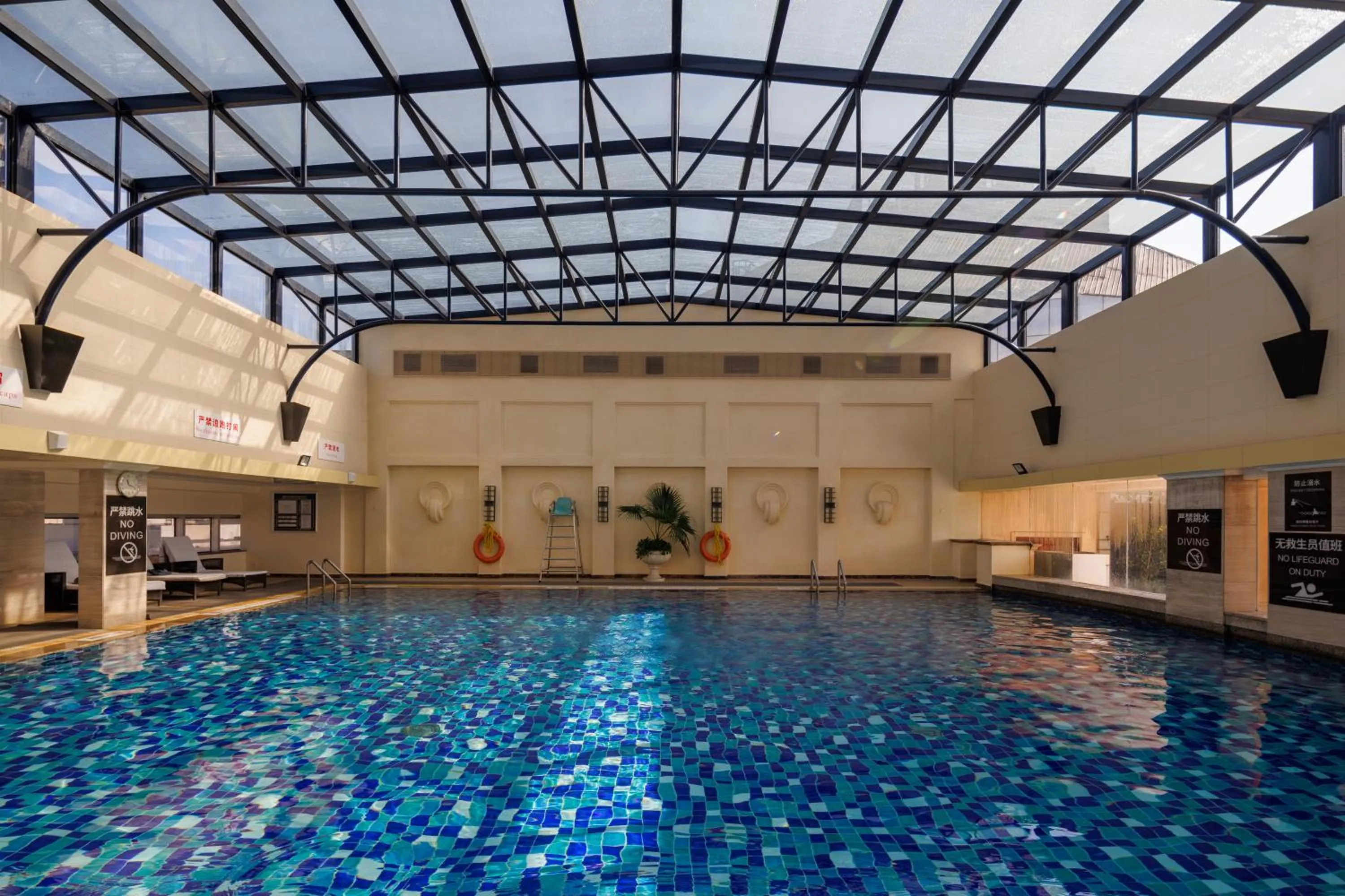 Fitness centre/facilities in Sheraton Chengdu Lido Hotel