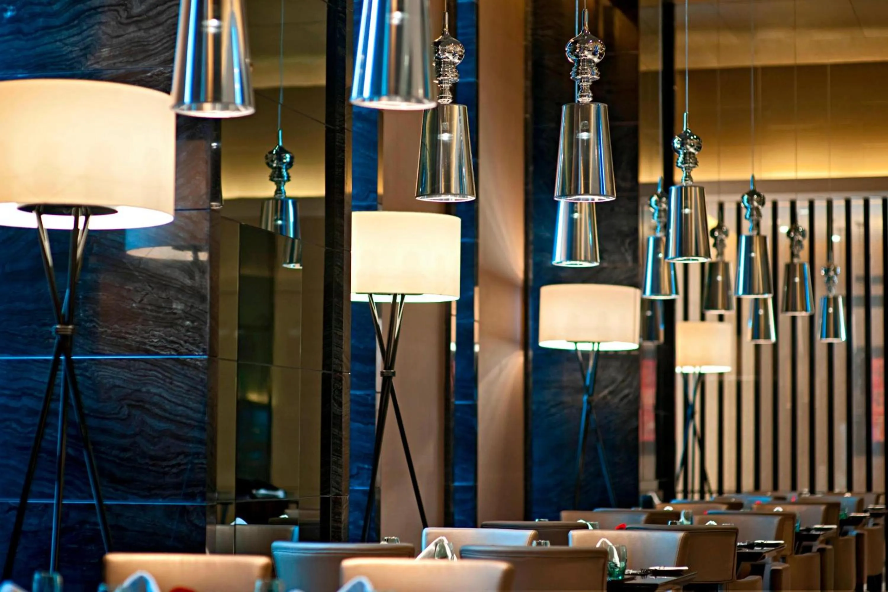 Restaurant/places to eat in Le Meridien Chongqing Nan'an