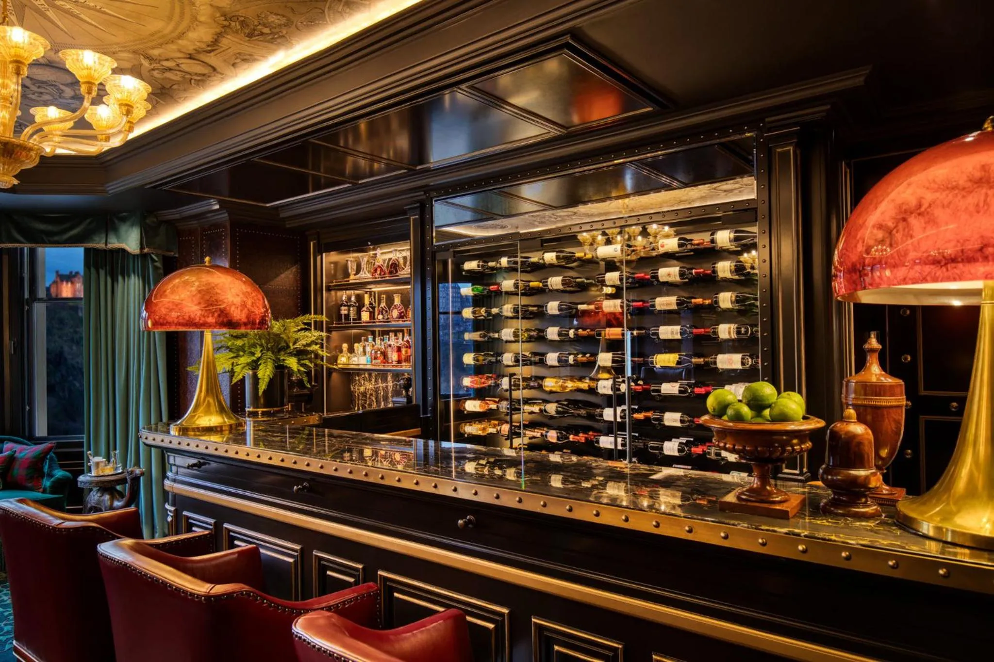 Restaurant/places to eat in 100 Princes Street