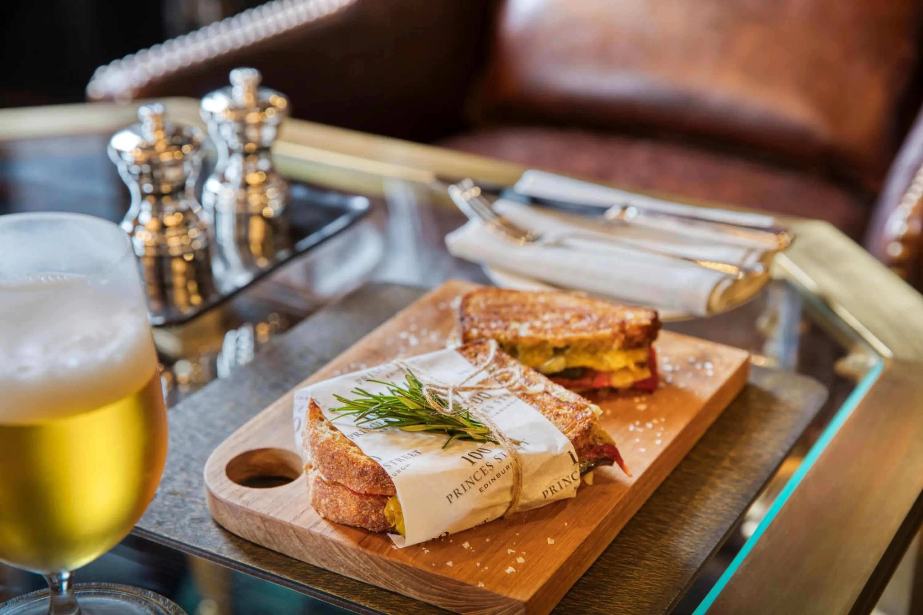 Food and drinks in 100 Princes Street