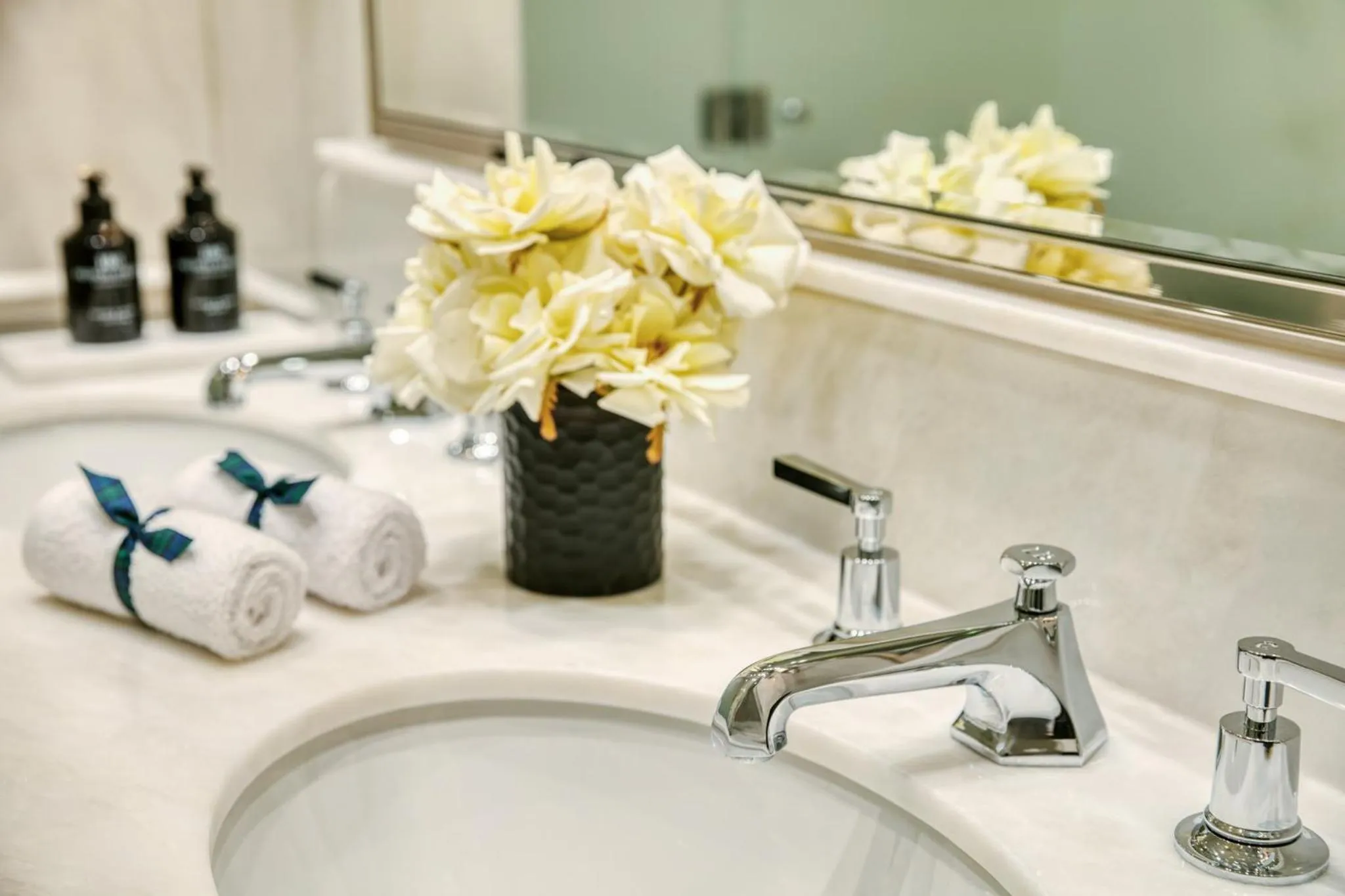 Bedroom in 100 Princes Street