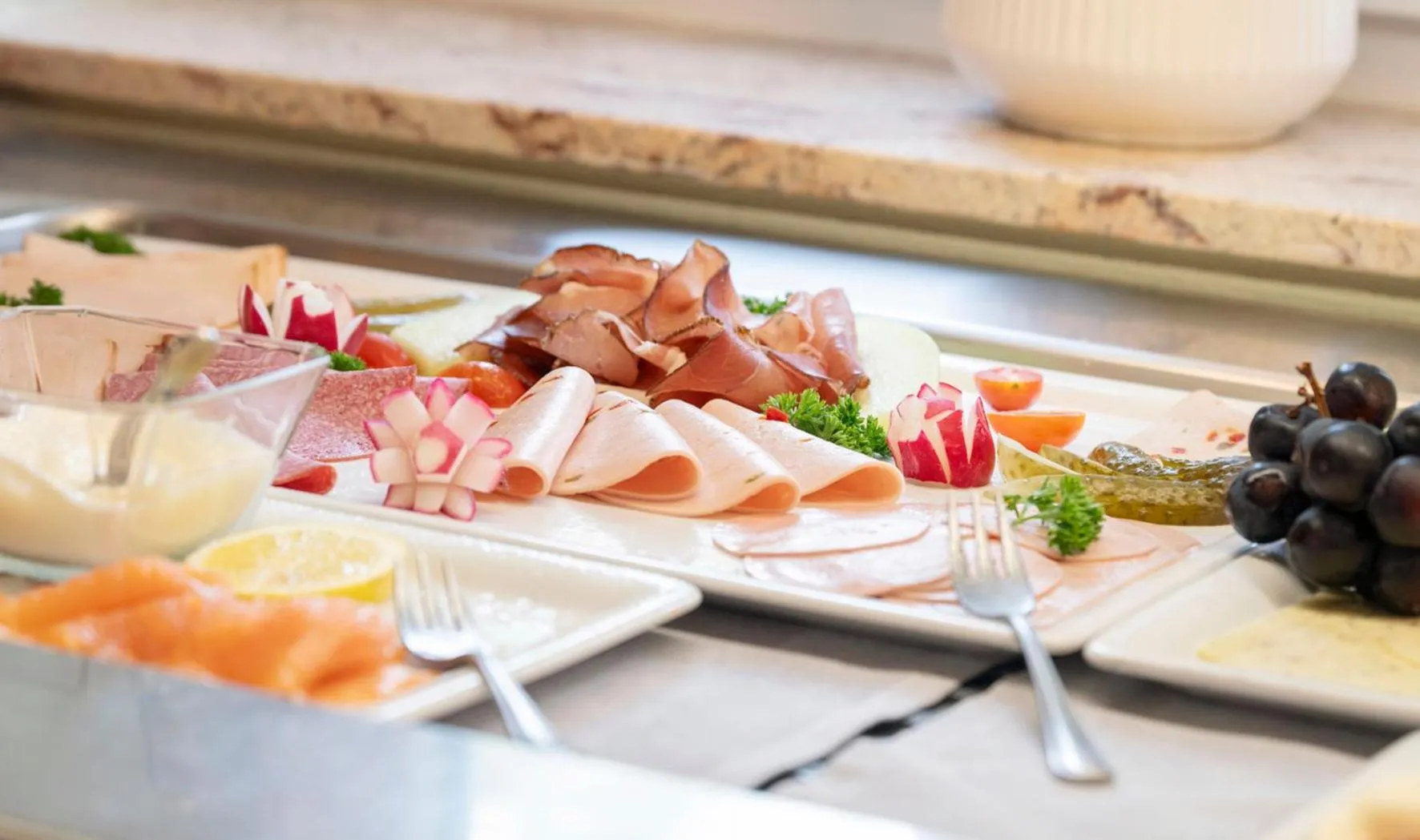 Buffet breakfast in Weichandhof