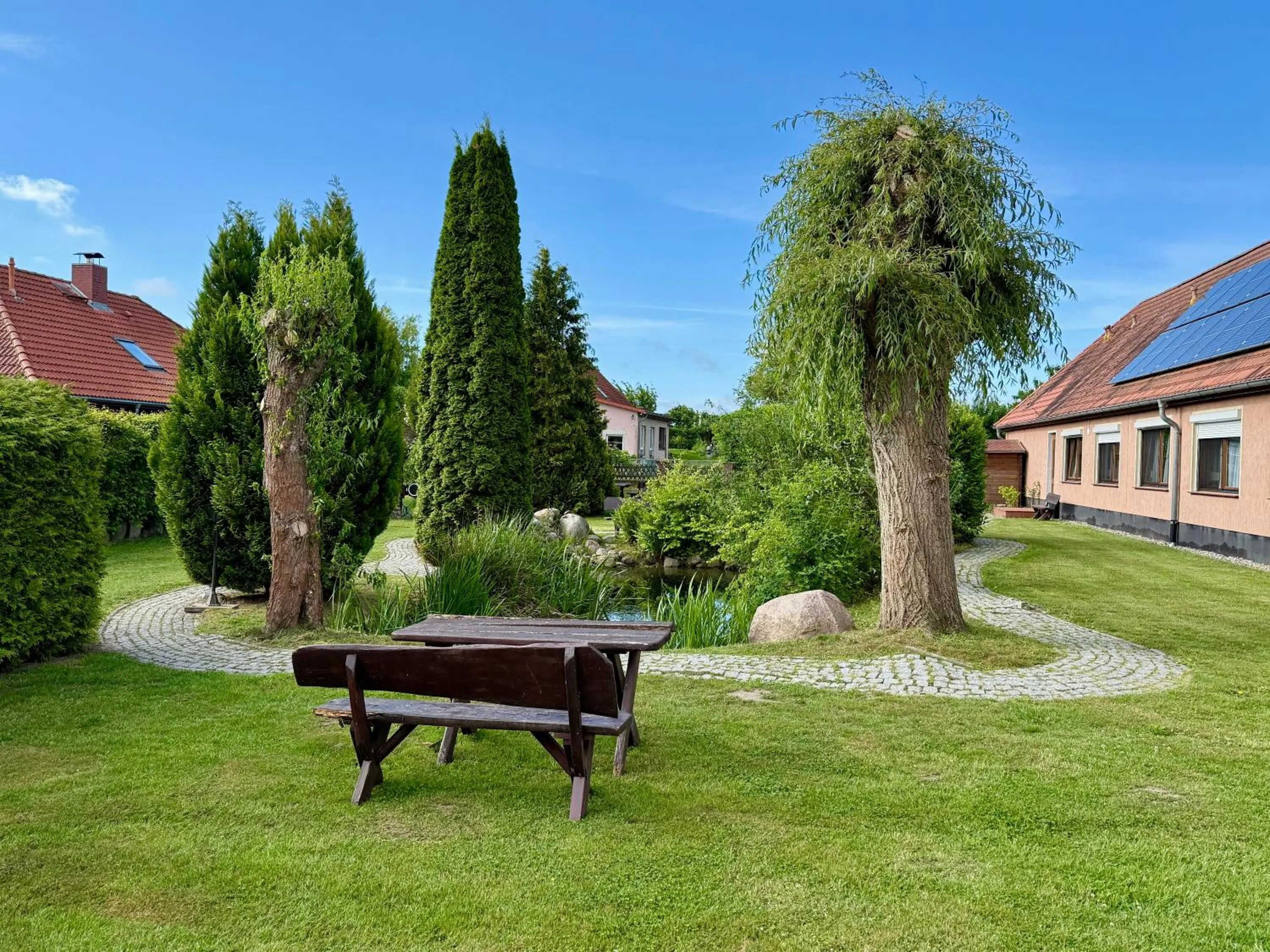 Garden view in Landhotel Zur Schmiede