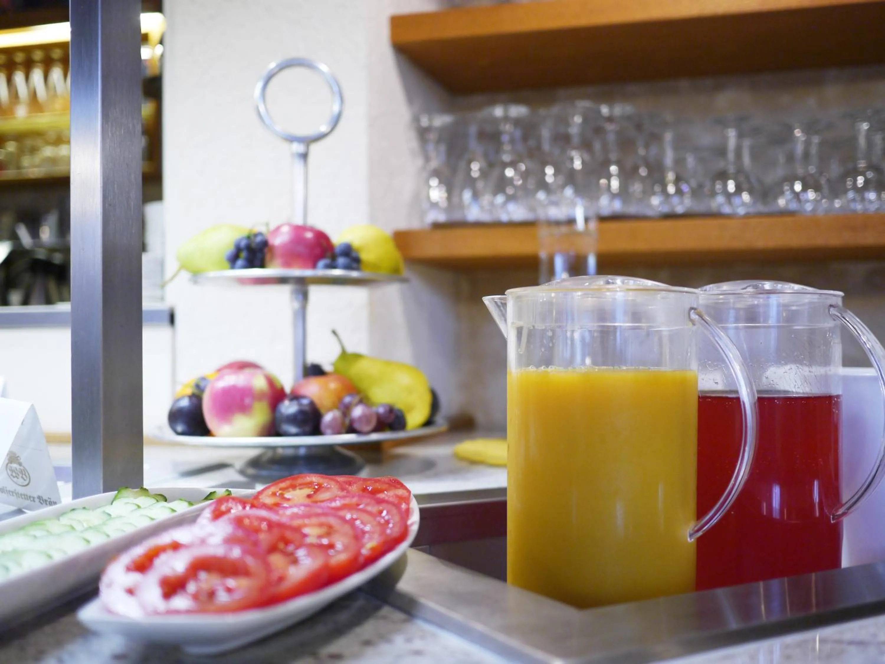 Buffet breakfast in Hotel Lenauhof