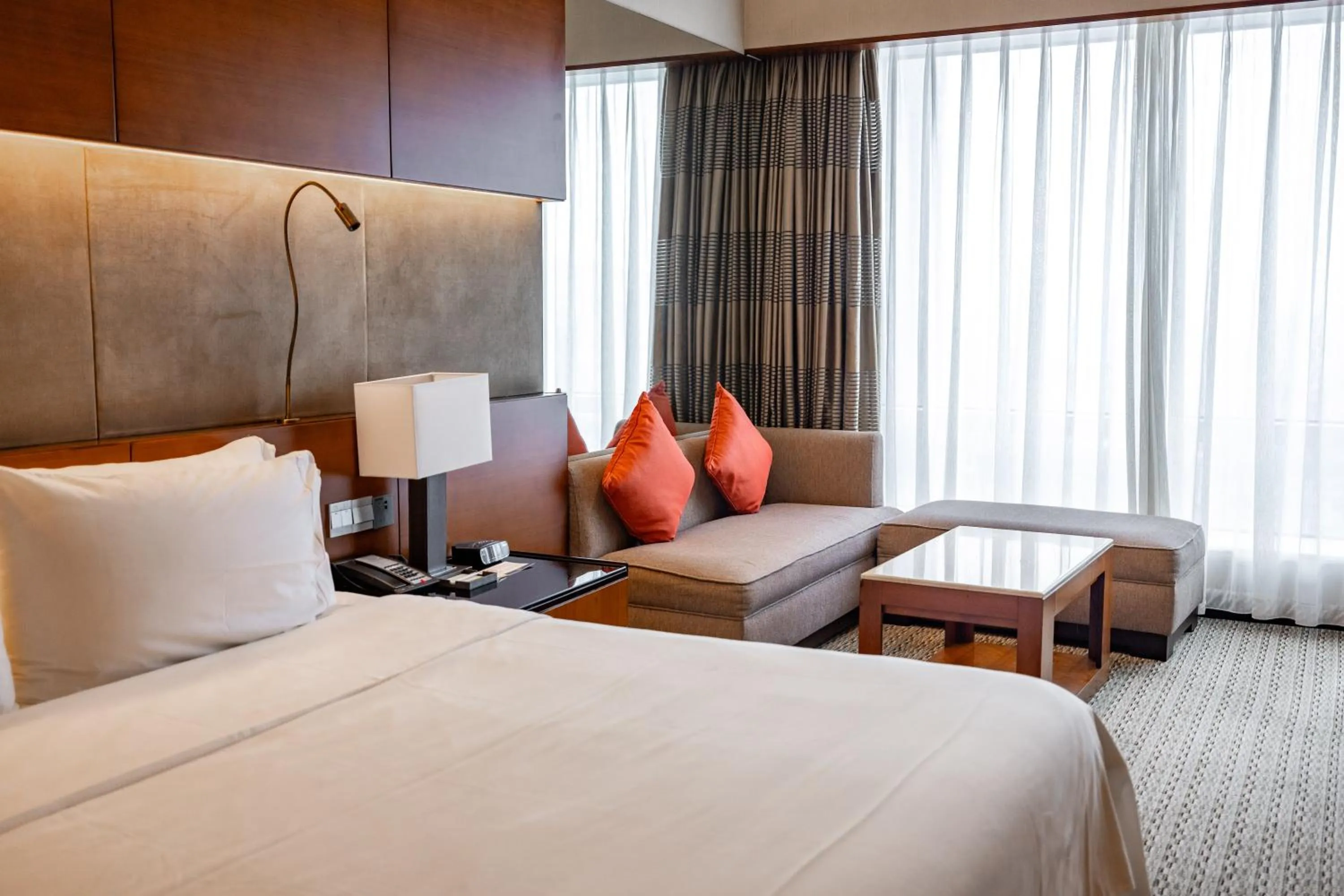 room service, Bed in The Westin Guangzhou