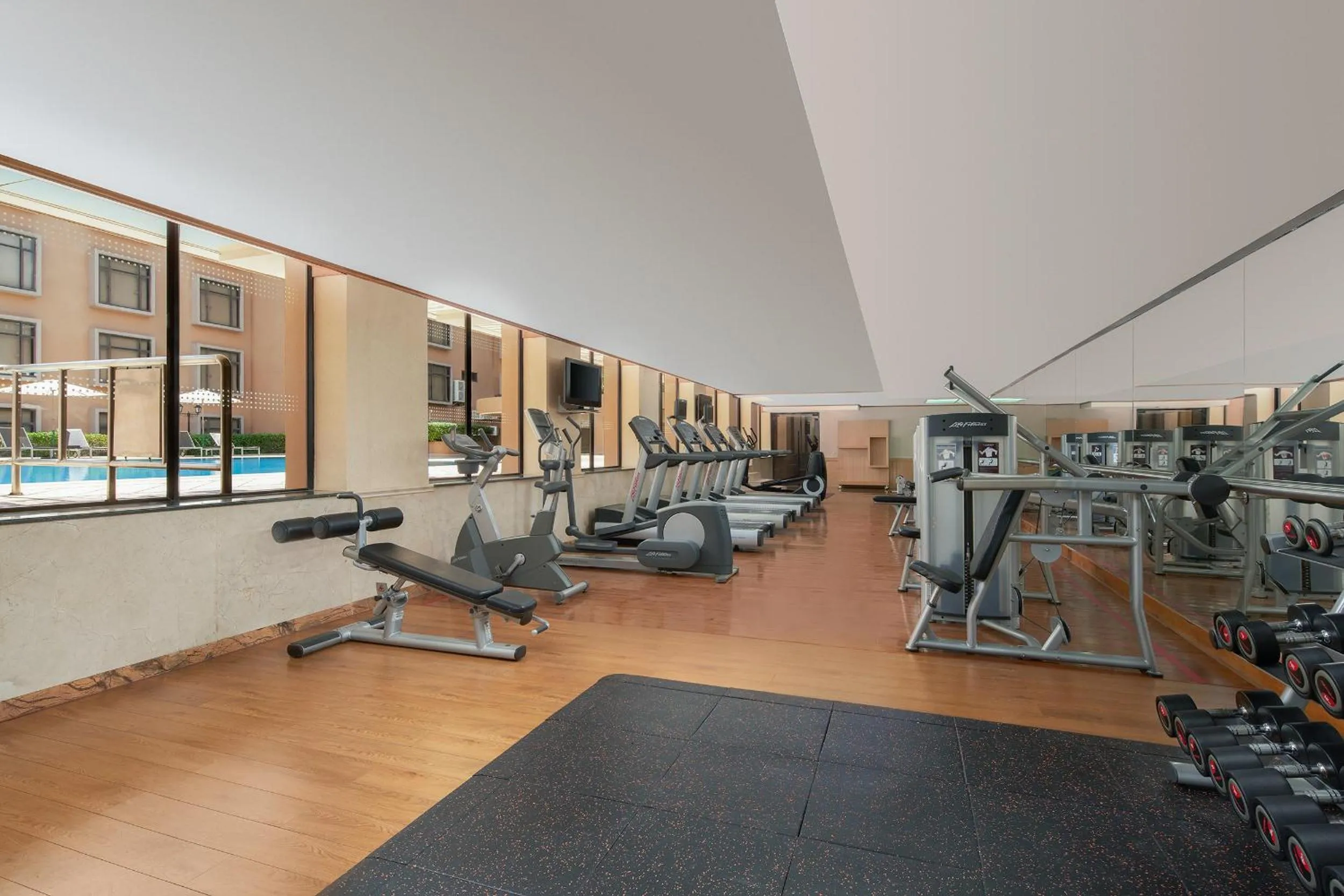 Fitness centre/facilities in Sheraton Guilin Hotel