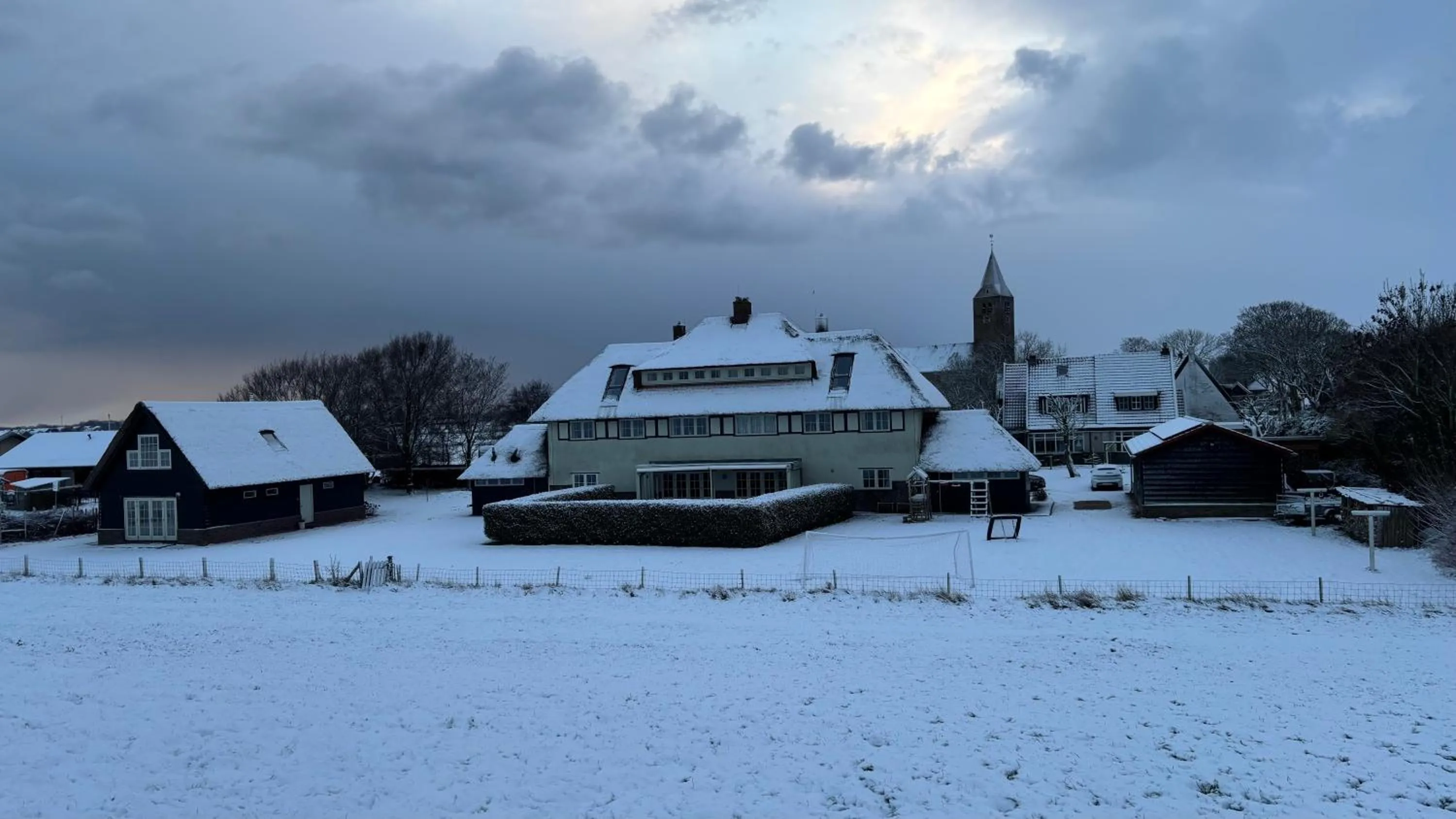 Garden in Villa Nieuwland B&B