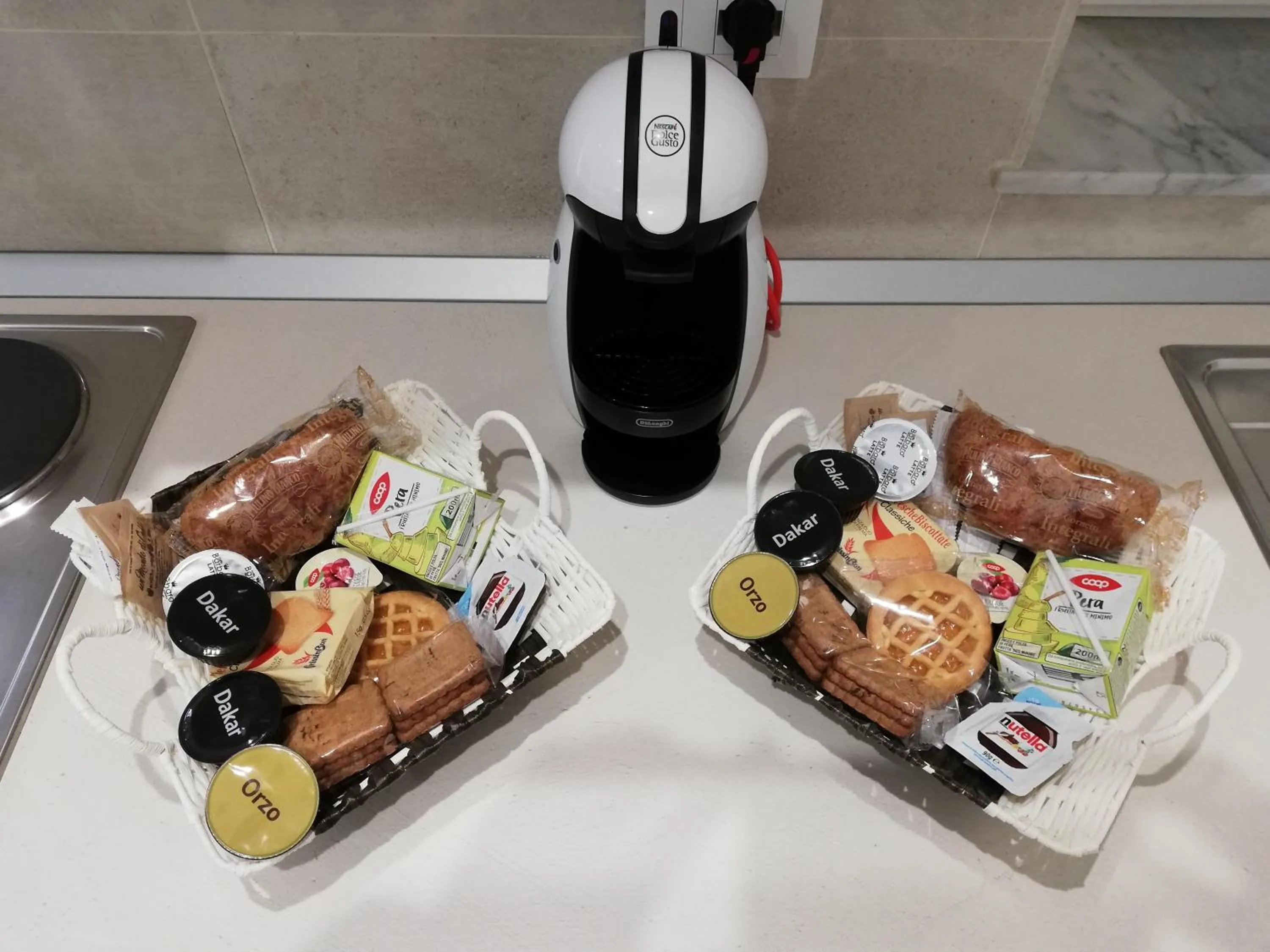 Italian breakfast in Guest House B&B Via Marina