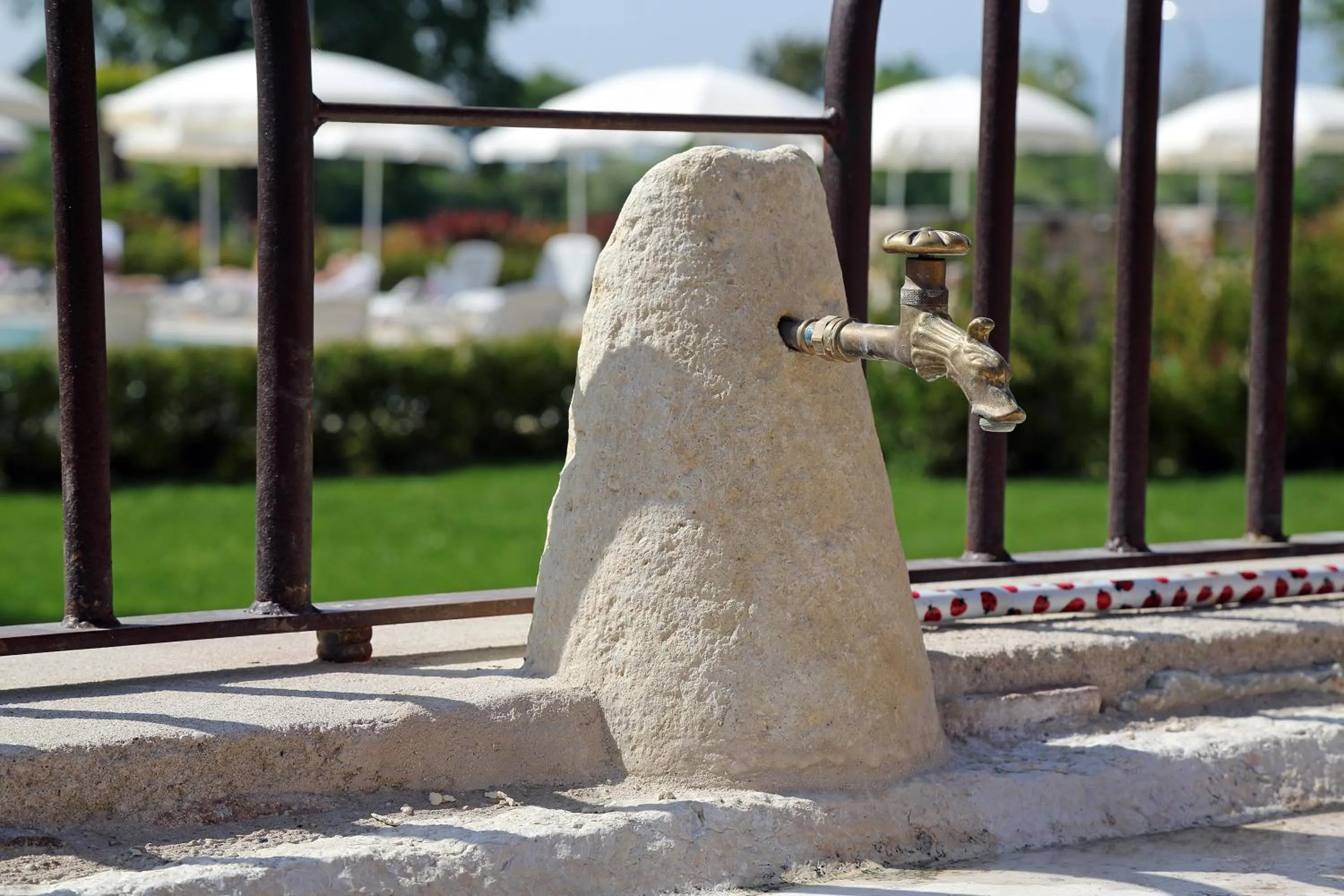 Decorative detail in Residence Borgo Mondragon