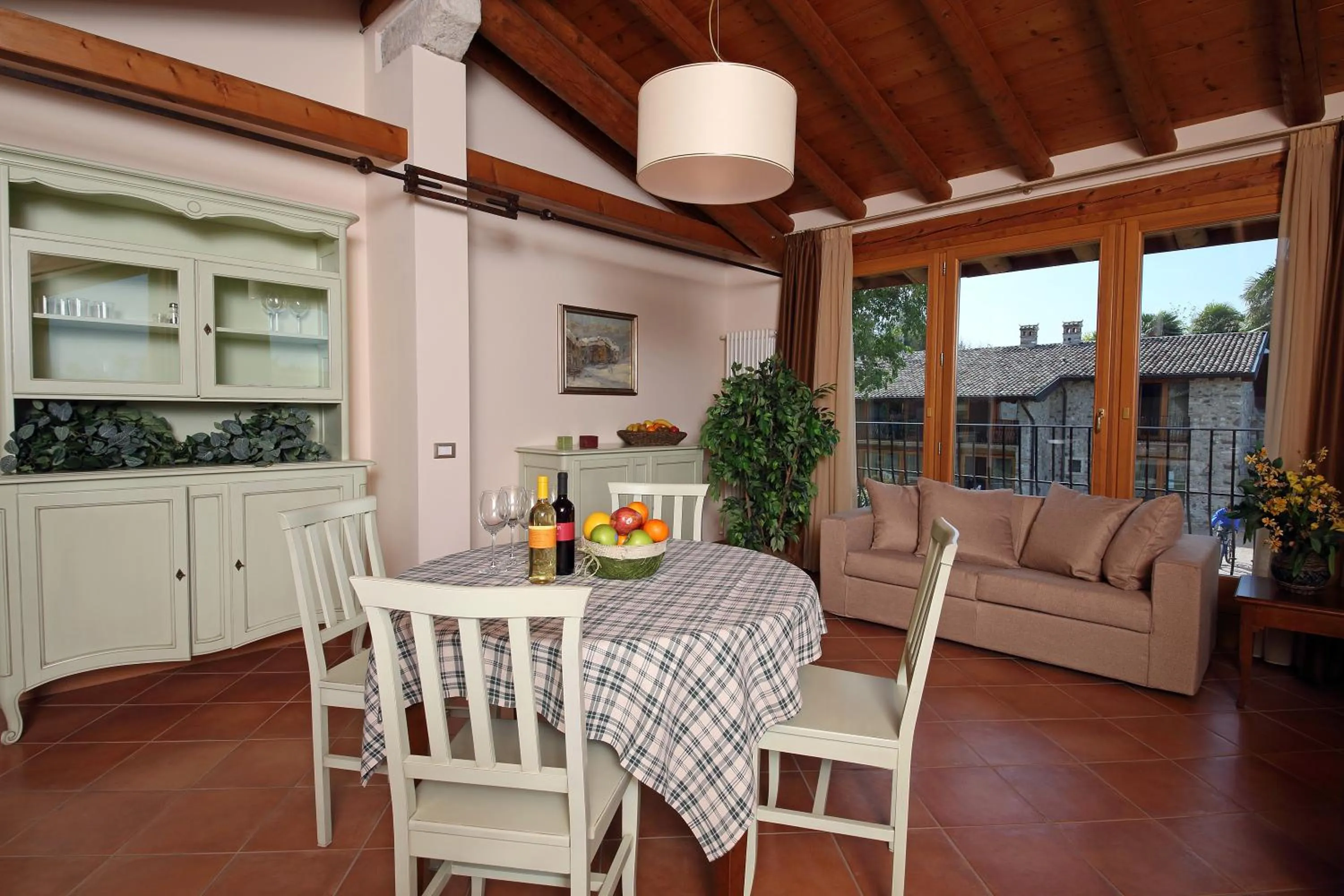 Living room in Residence Borgo Mondragon