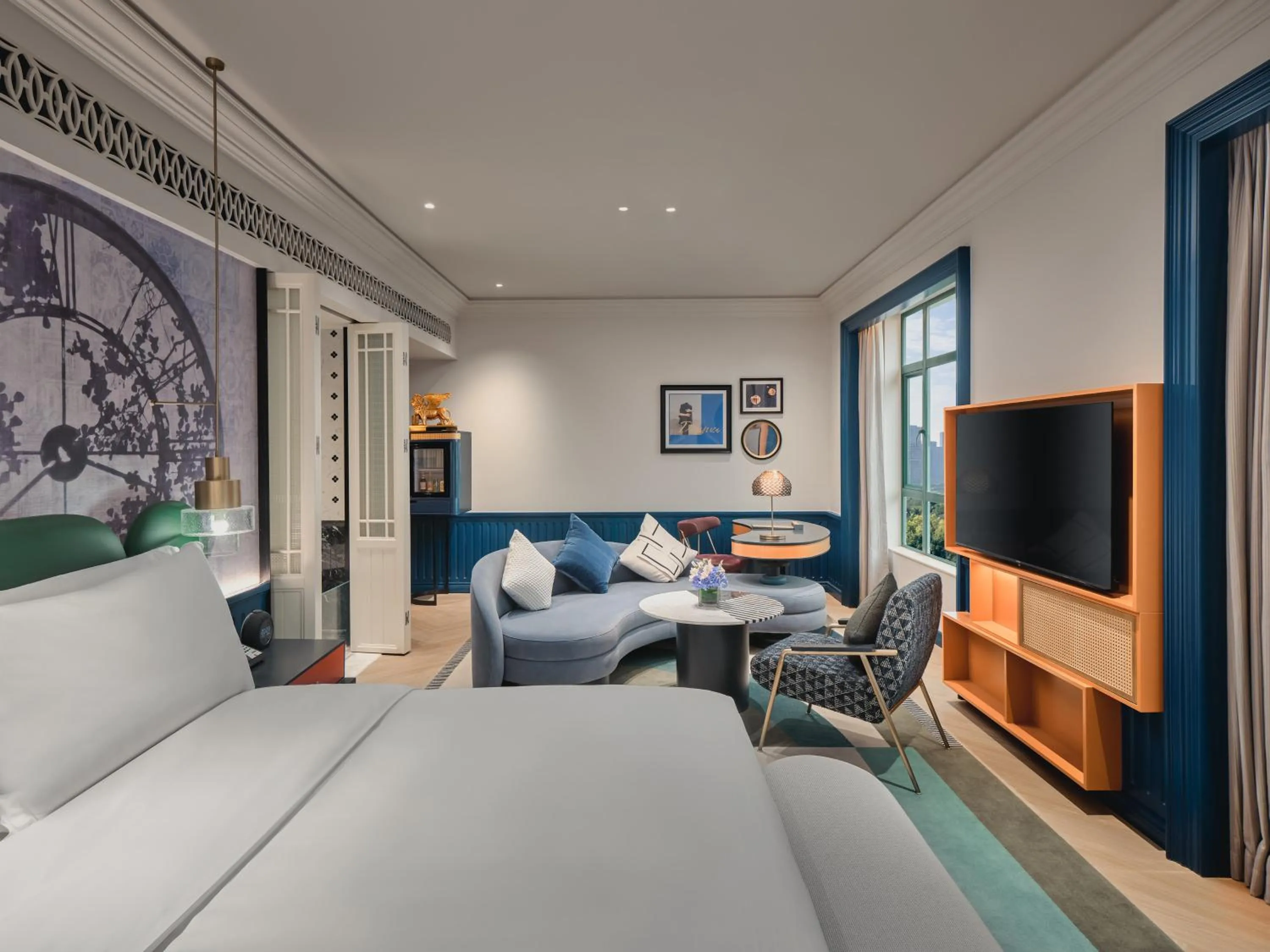 Photo of the whole room, Bed in Hotel Indigo Shenzhen Overseas Chinese Town by IHG