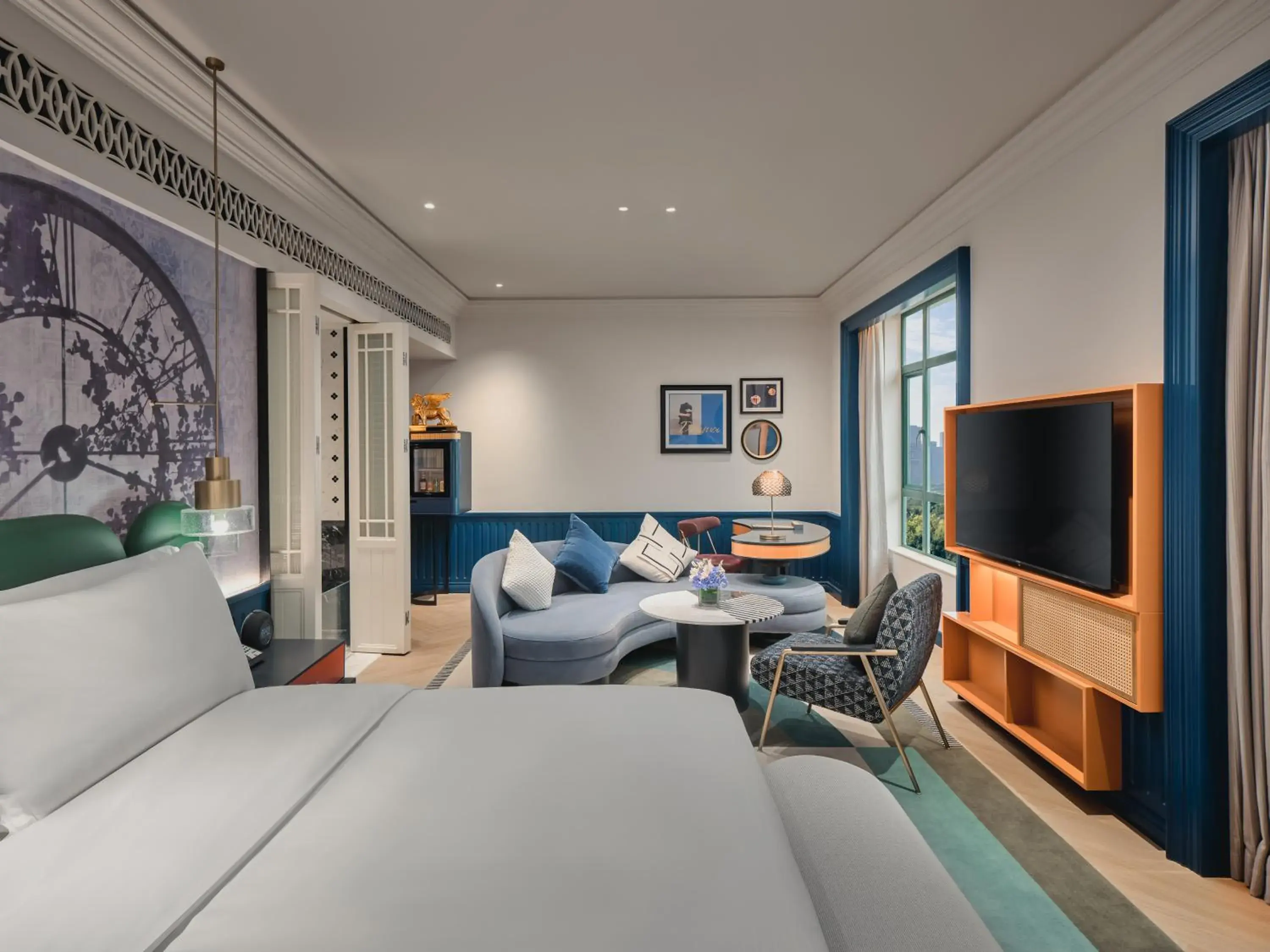 Premium King Room in Hotel Indigo Shenzhen Overseas Chinese Town by IHG Premium King Room in Hotel Indigo Shenzhen Overseas Chinese Town by IHG