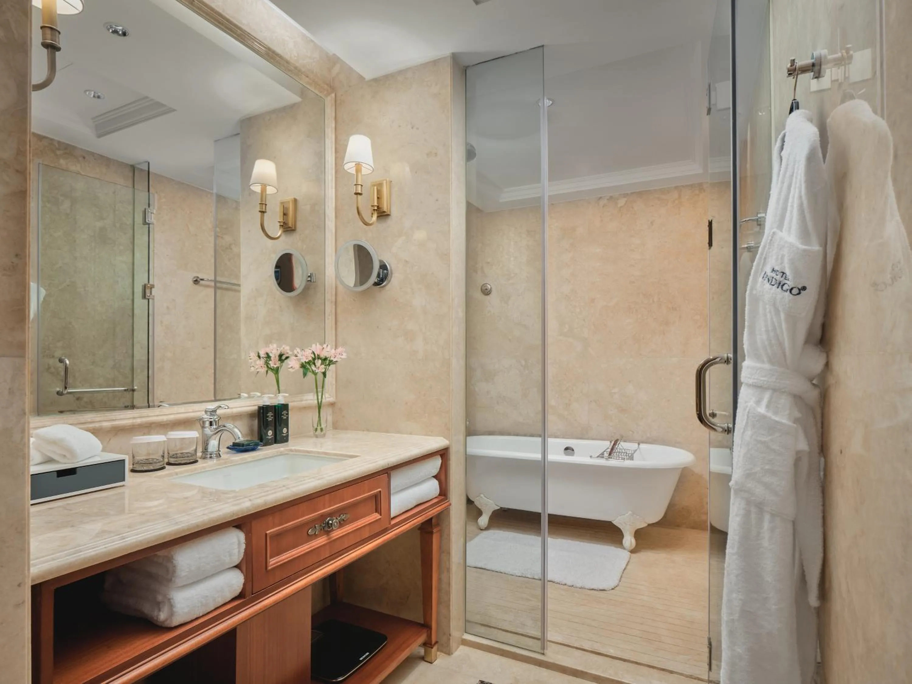 Bathroom in Hotel Indigo Shenzhen Overseas Chinese Town by IHG