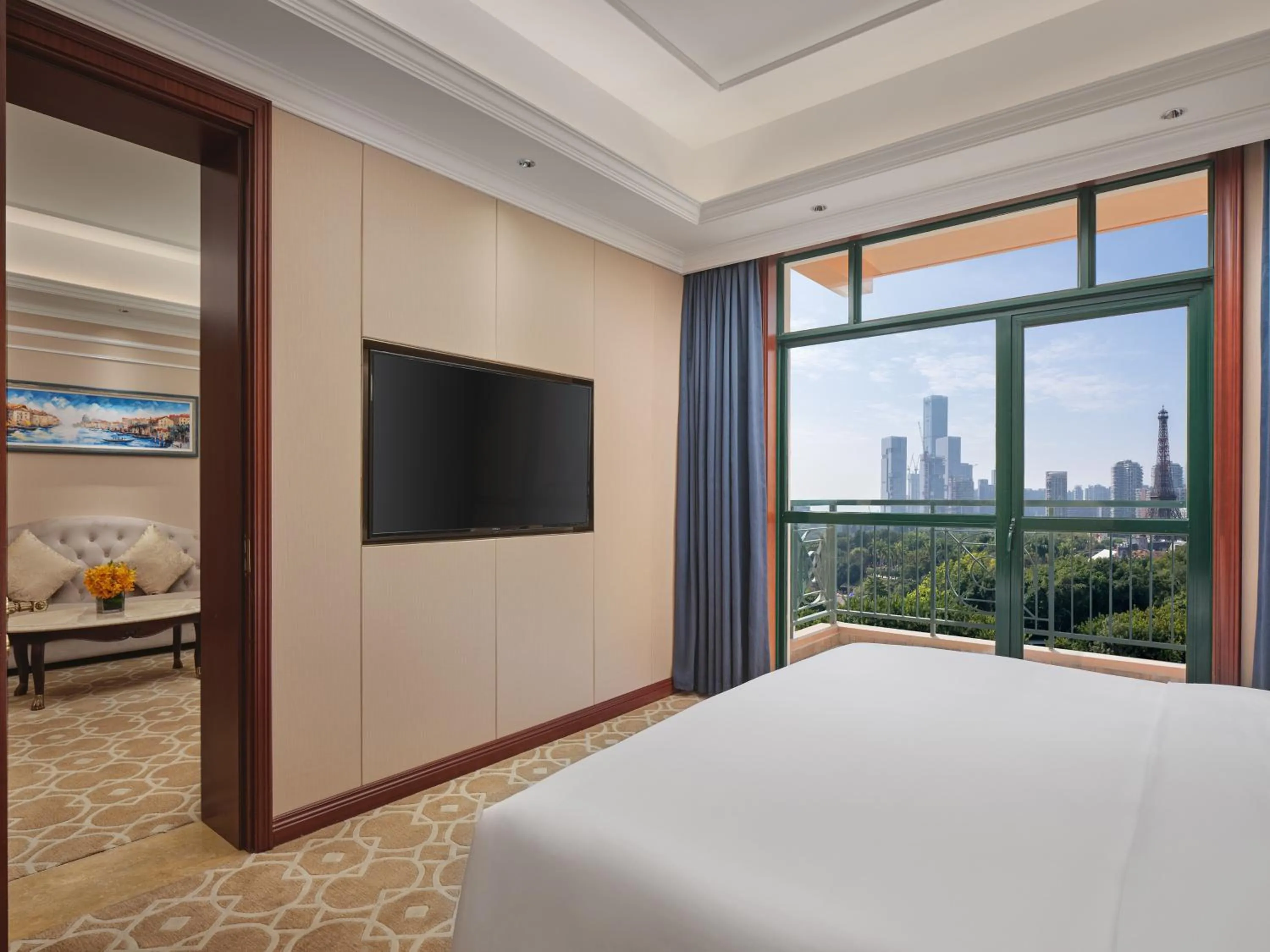 Photo of the whole room, Bed in Hotel Indigo Shenzhen Overseas Chinese Town by IHG