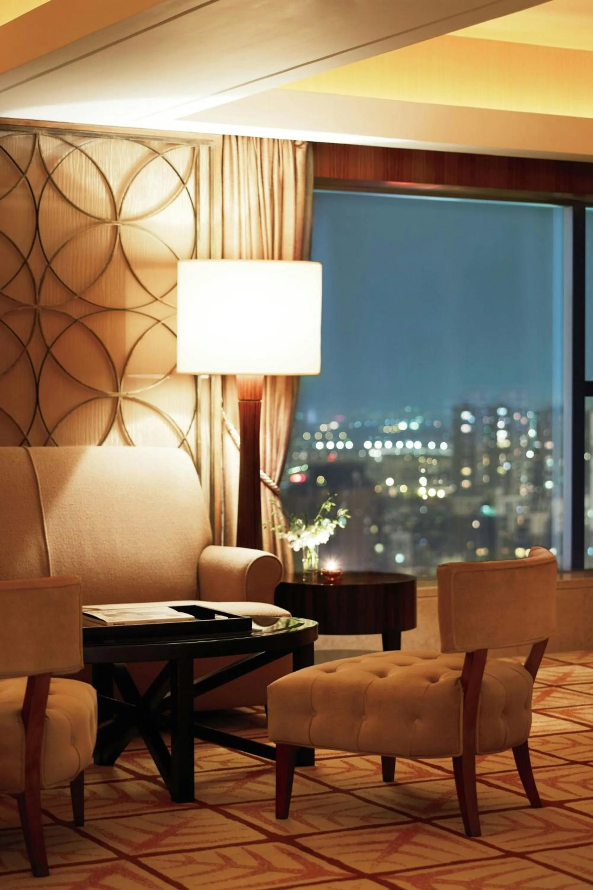 Lounge or bar in Sheraton Ningbo Hotel