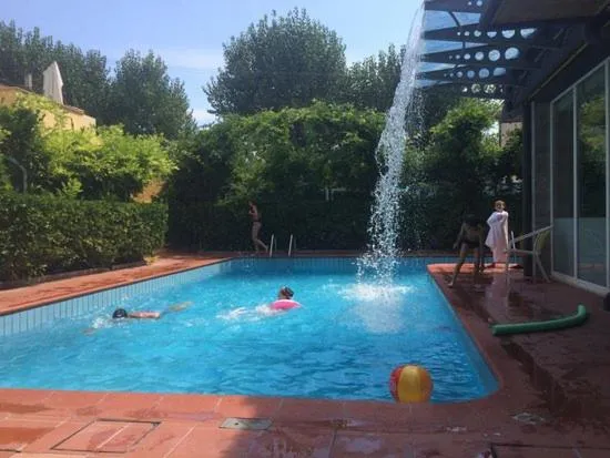 Pool view in Villa Grazia