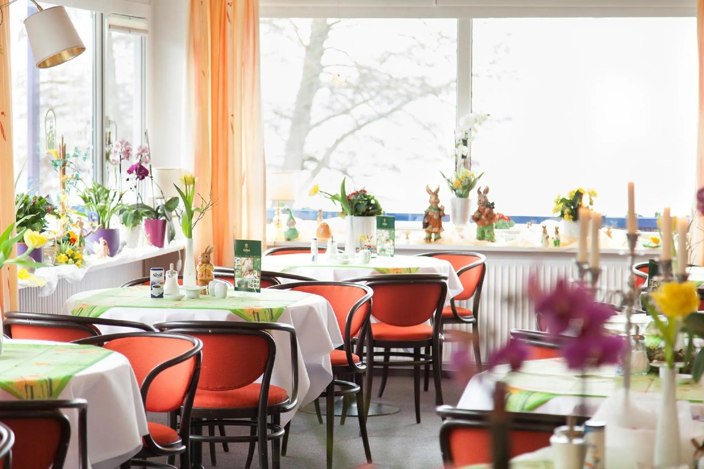 Restaurant/places to eat in Hotel Diekseequell Superior am Dieksee