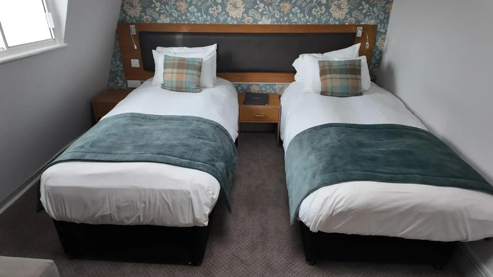 Twin Room in The Goddard Arms Twin Room in The Goddard Arms