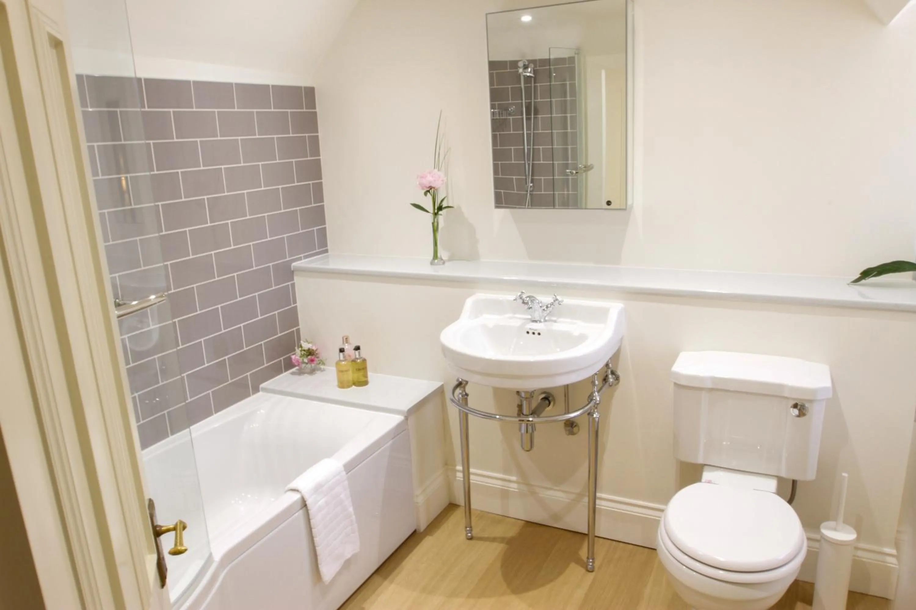 Bathroom in Mortons Manor