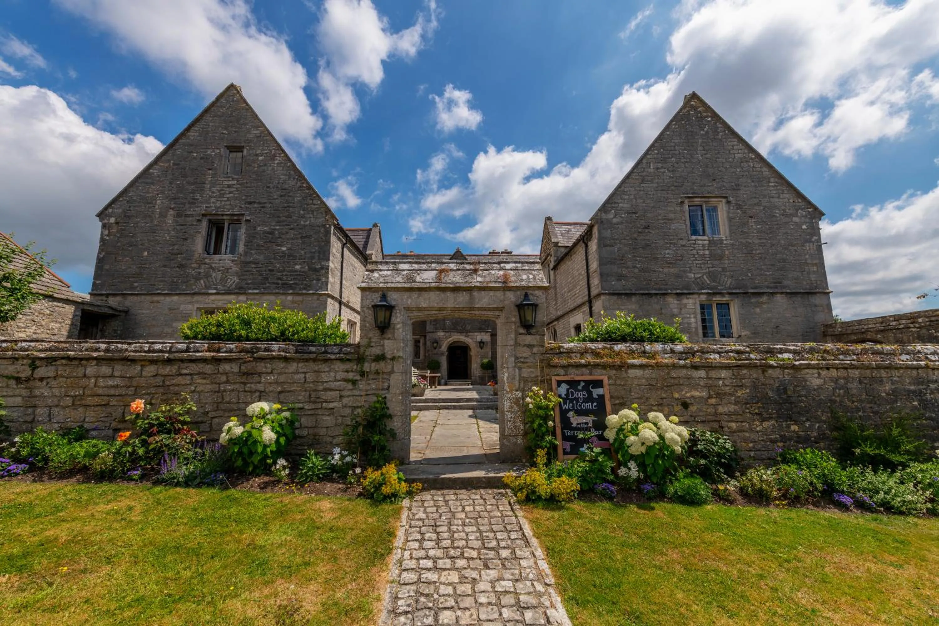 Property building in Mortons Manor