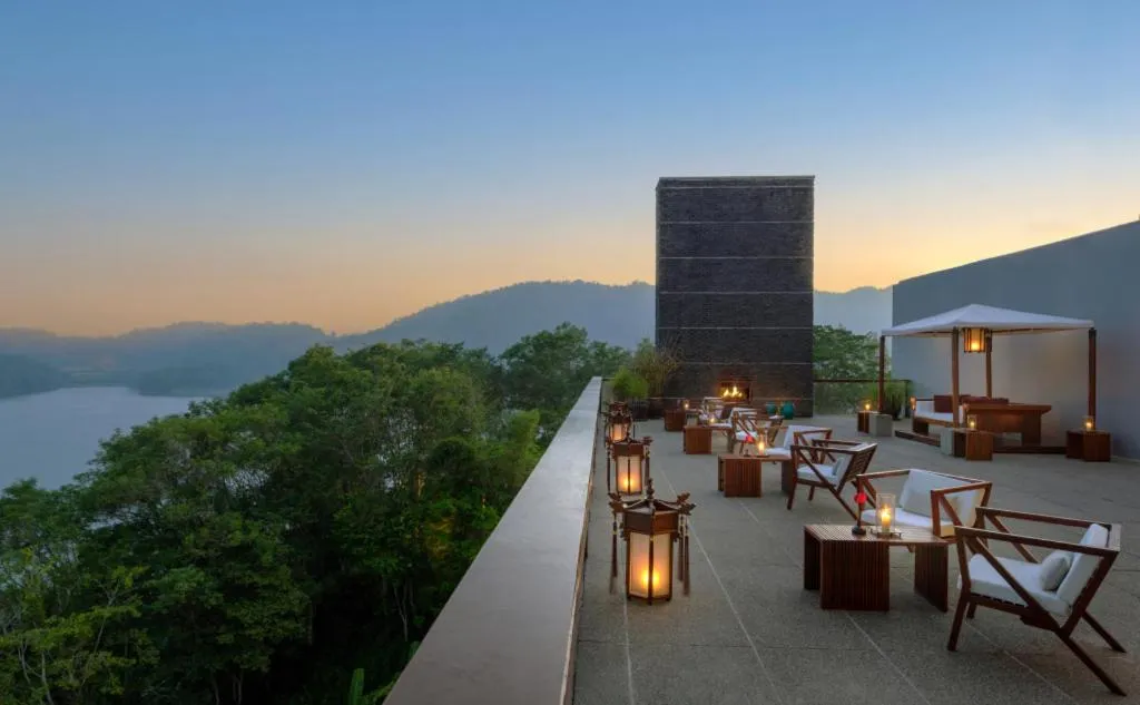 The Lalu Sun Moon Lake