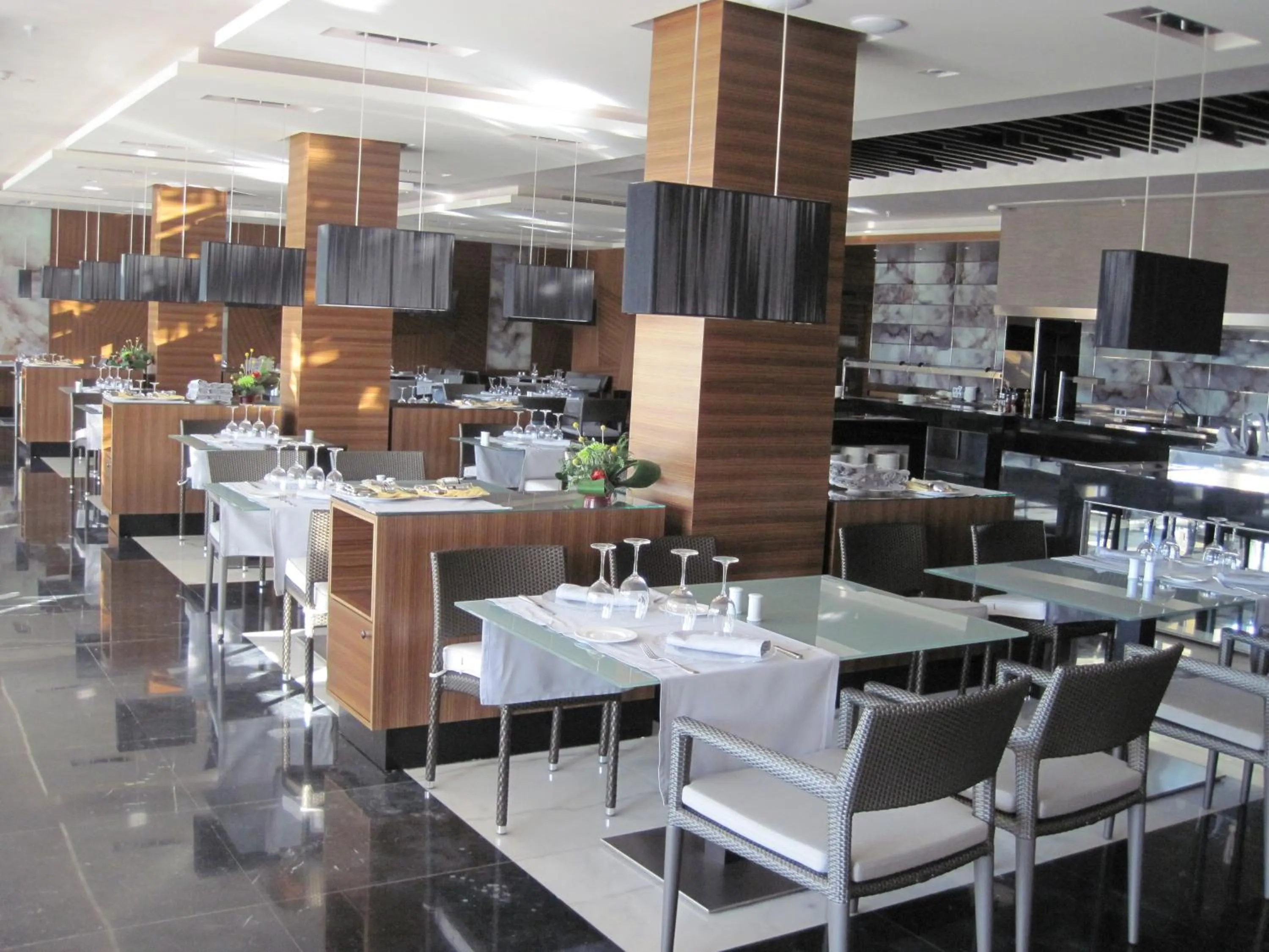 Restaurant/places to eat in Hotel AR Golf Almerimar
