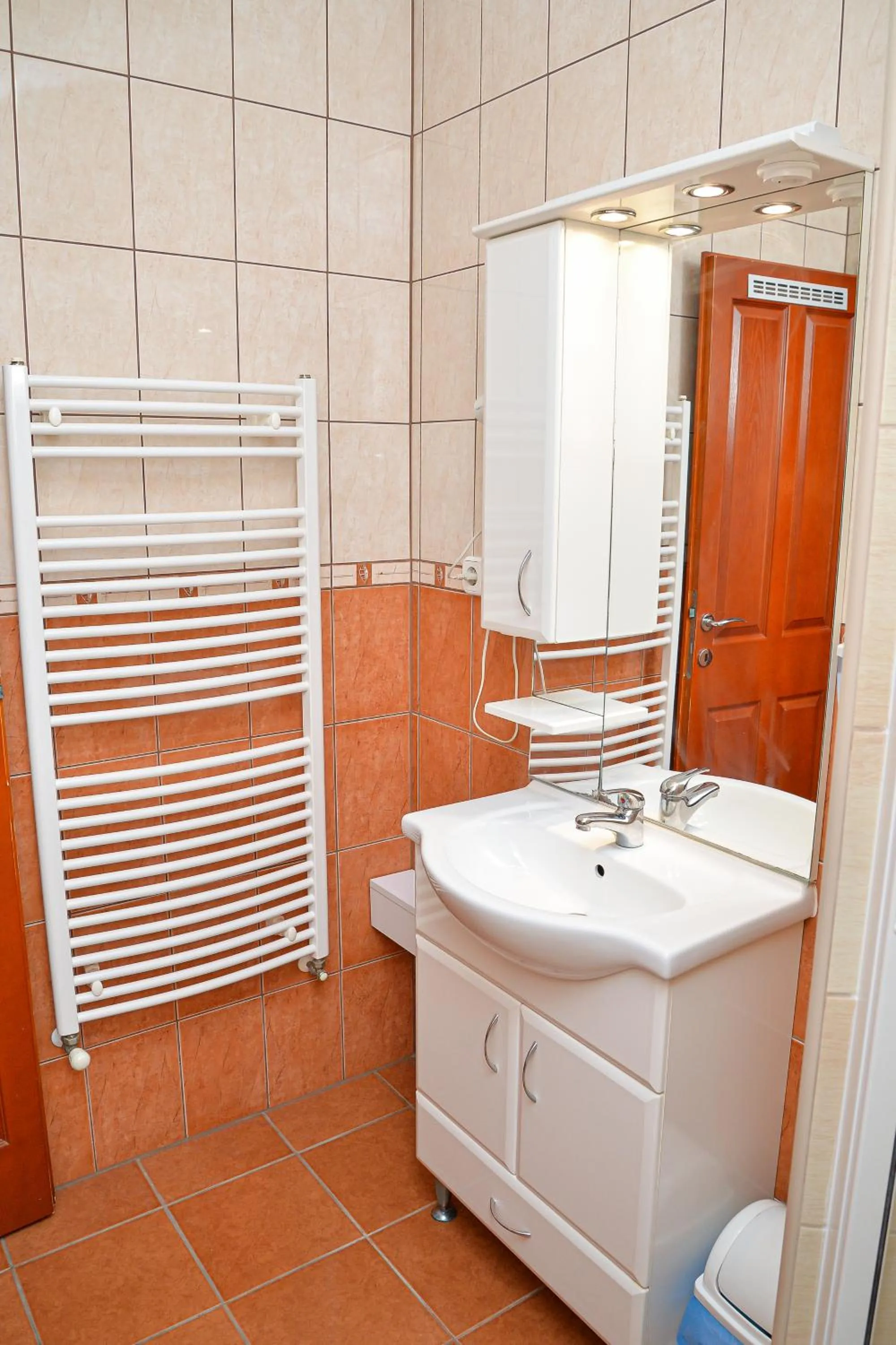 Major Panzió és Étterem