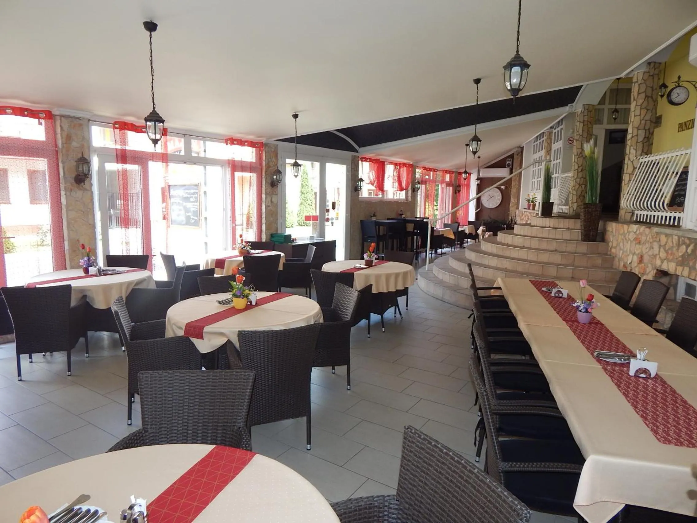 Major Panzió és Étterem