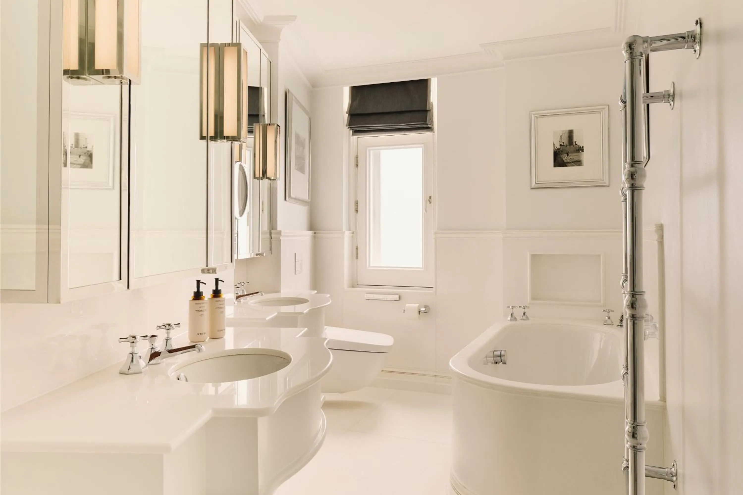 Bathroom in The Connaught, Maybourne