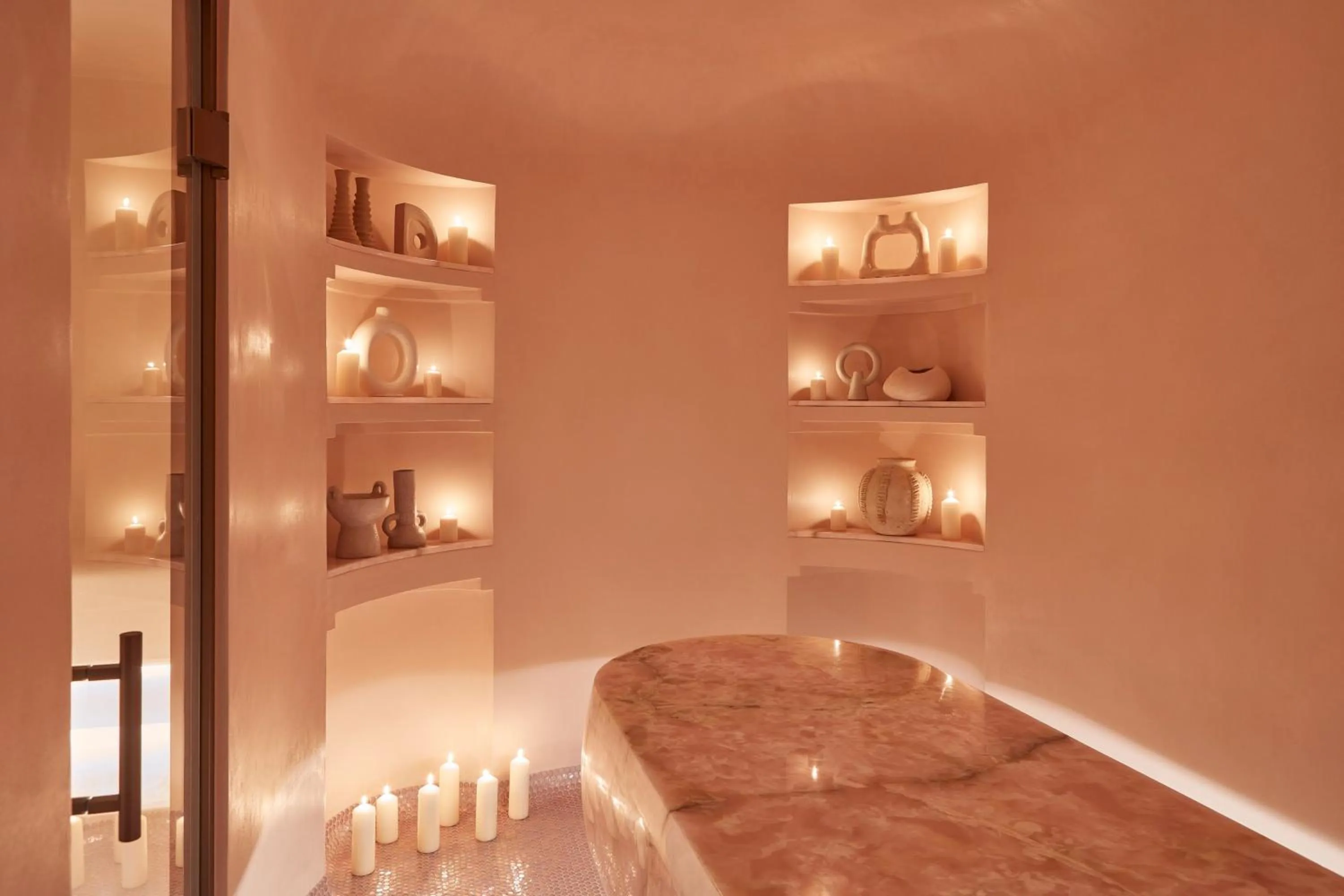 Spa and wellness centre/facilities, Bed in Claridge's, Maybourne