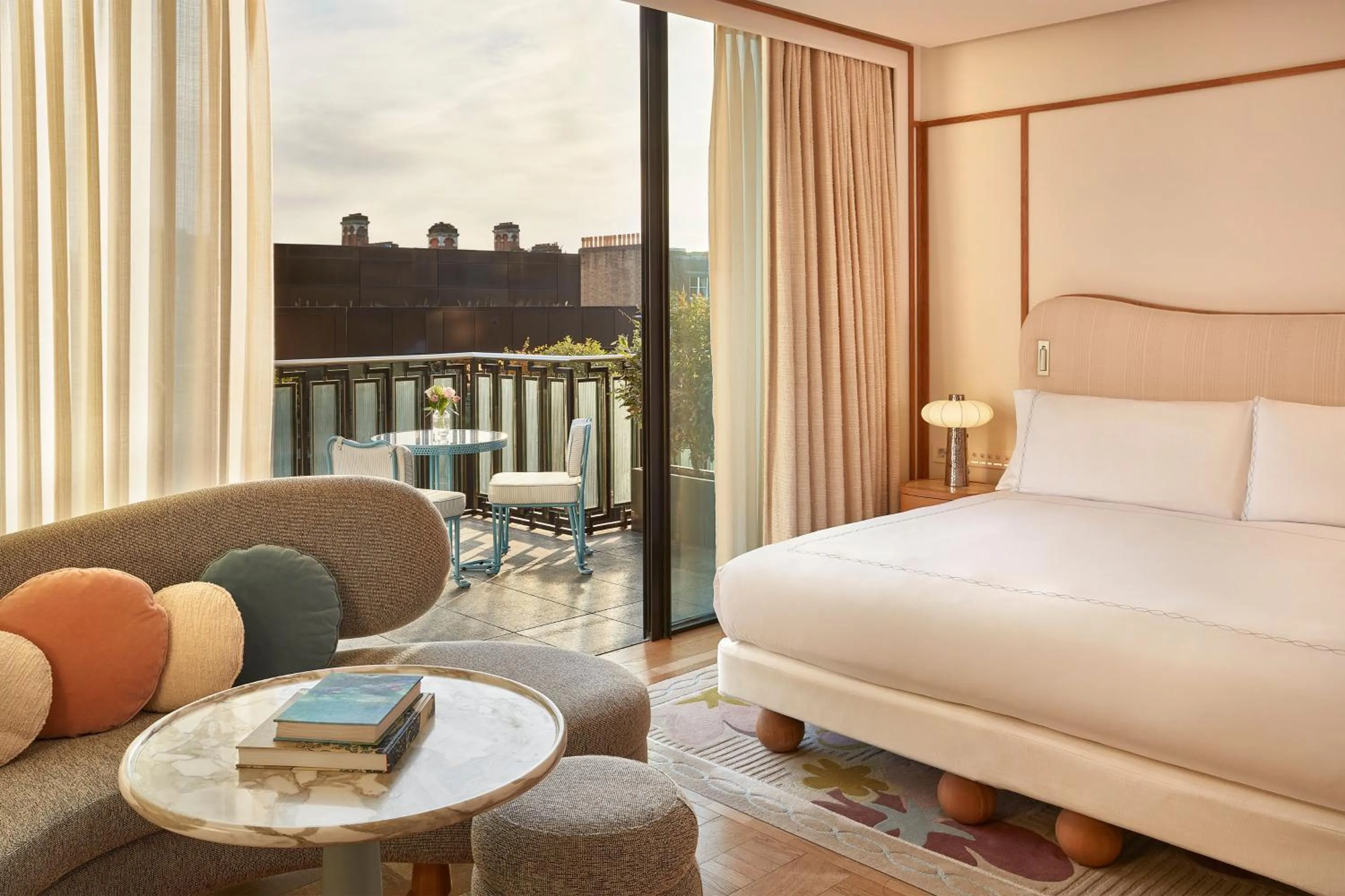 Bedroom, Bed in Claridge's, Maybourne