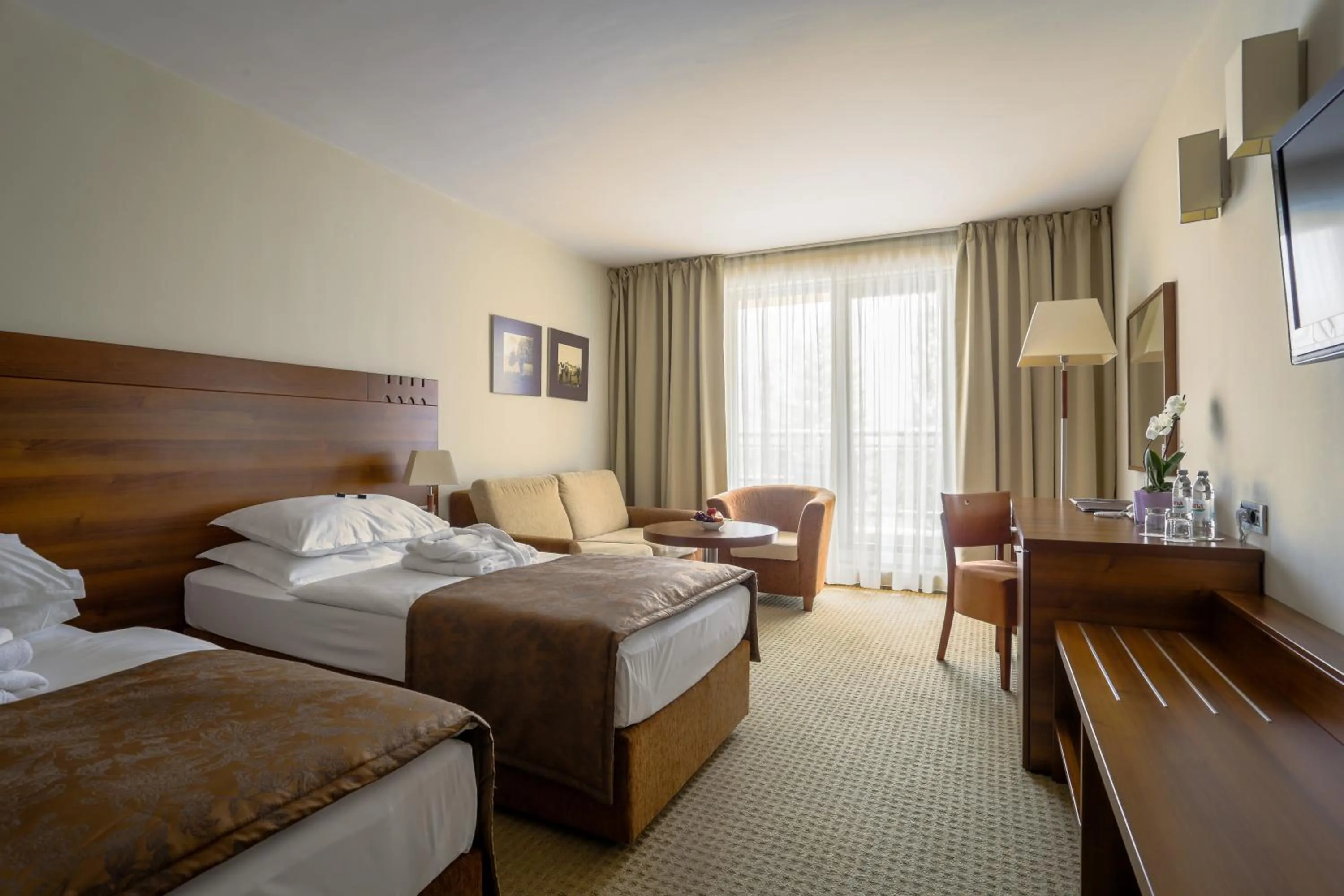 Photo of the whole room, Bed in Hotel Trakošćan