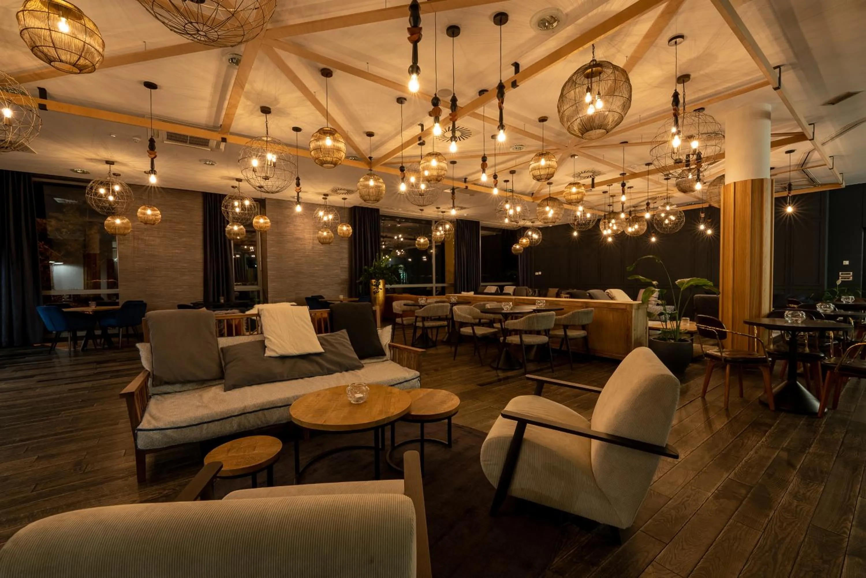 Seating area in Hotel Trakošćan