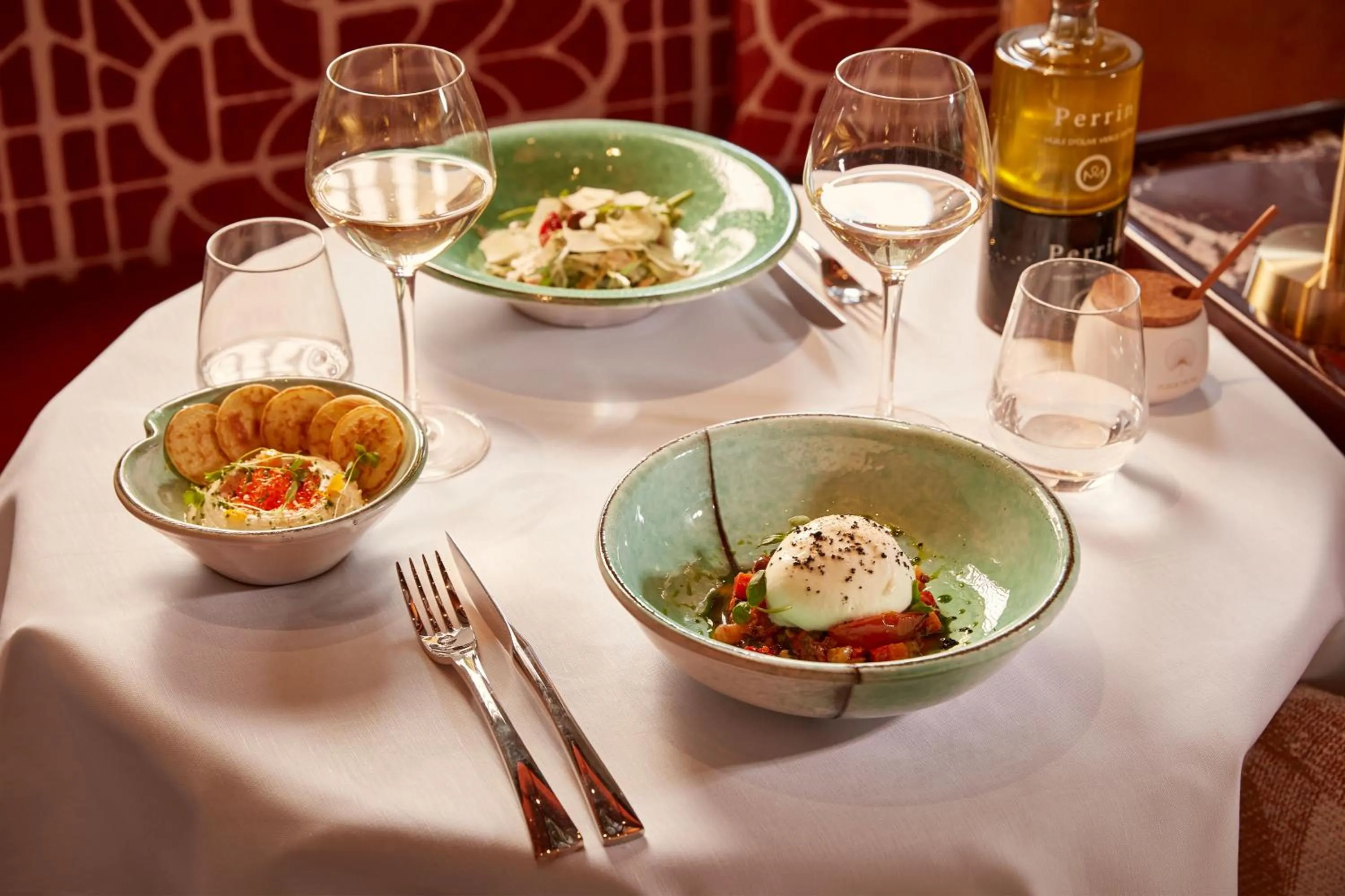 Restaurant/places to eat in The Berkeley, Maybourne