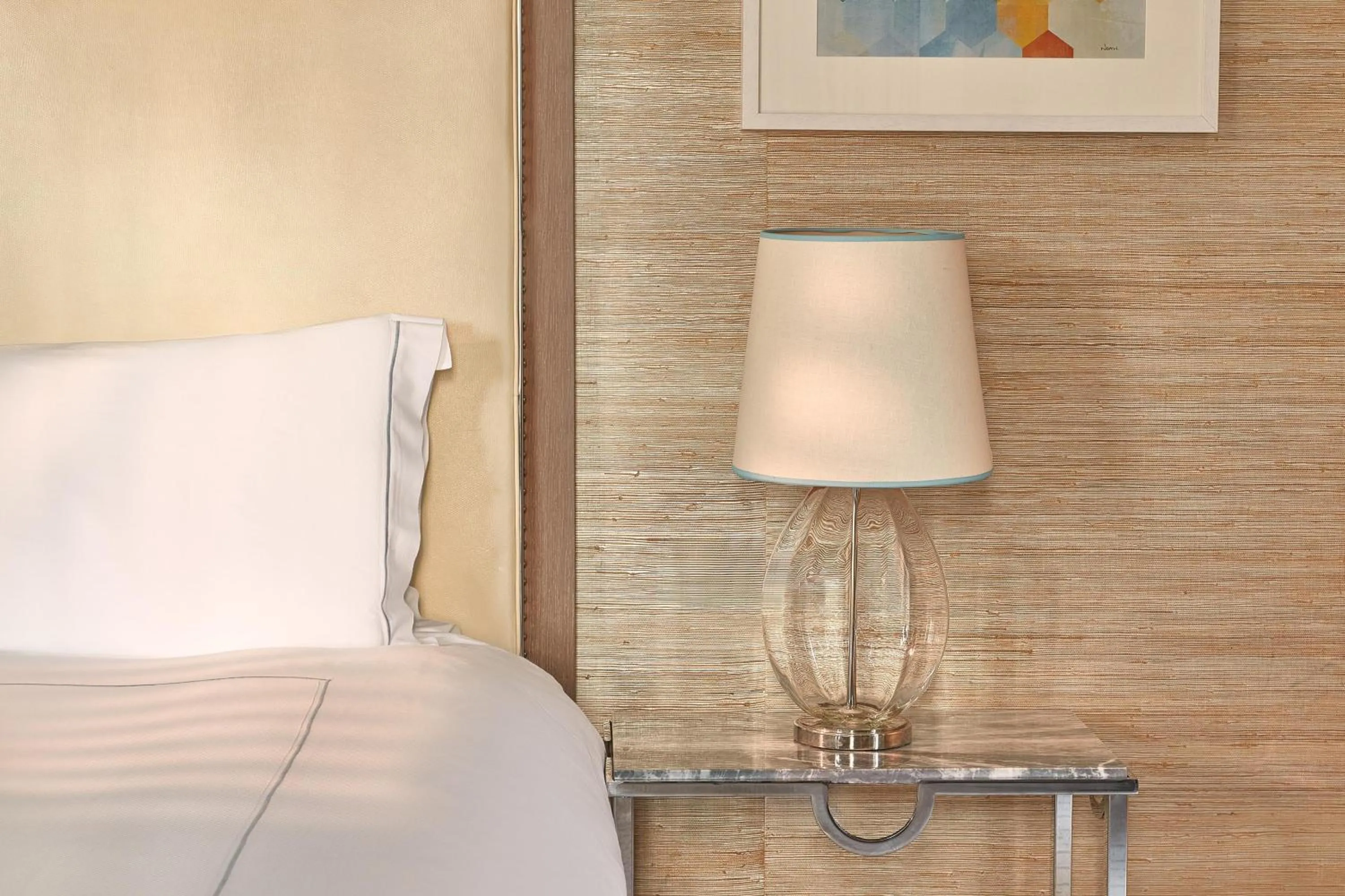 Photo of the whole room, Bed in The Berkeley, Maybourne