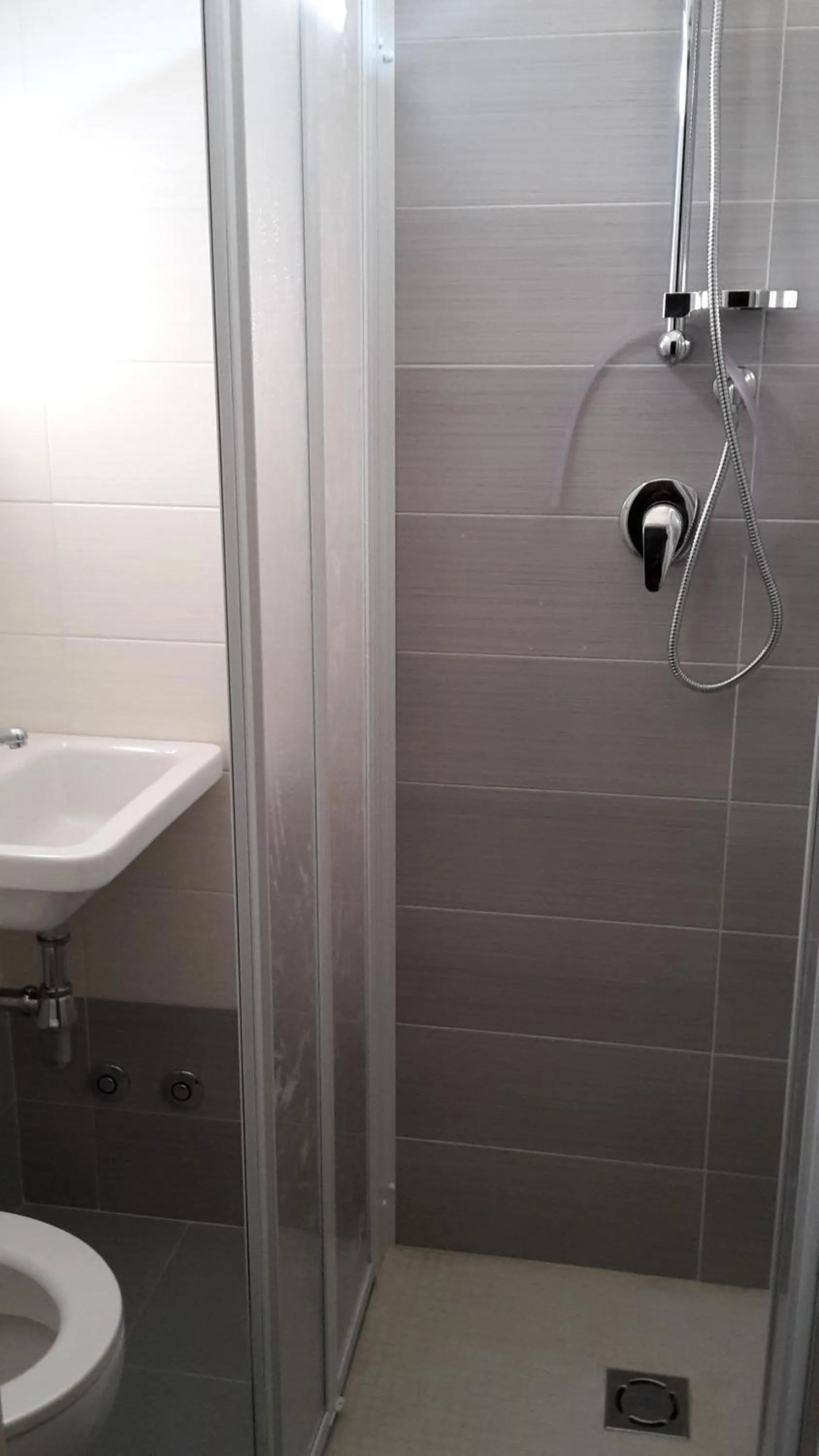 Toilet in Hotel Edera