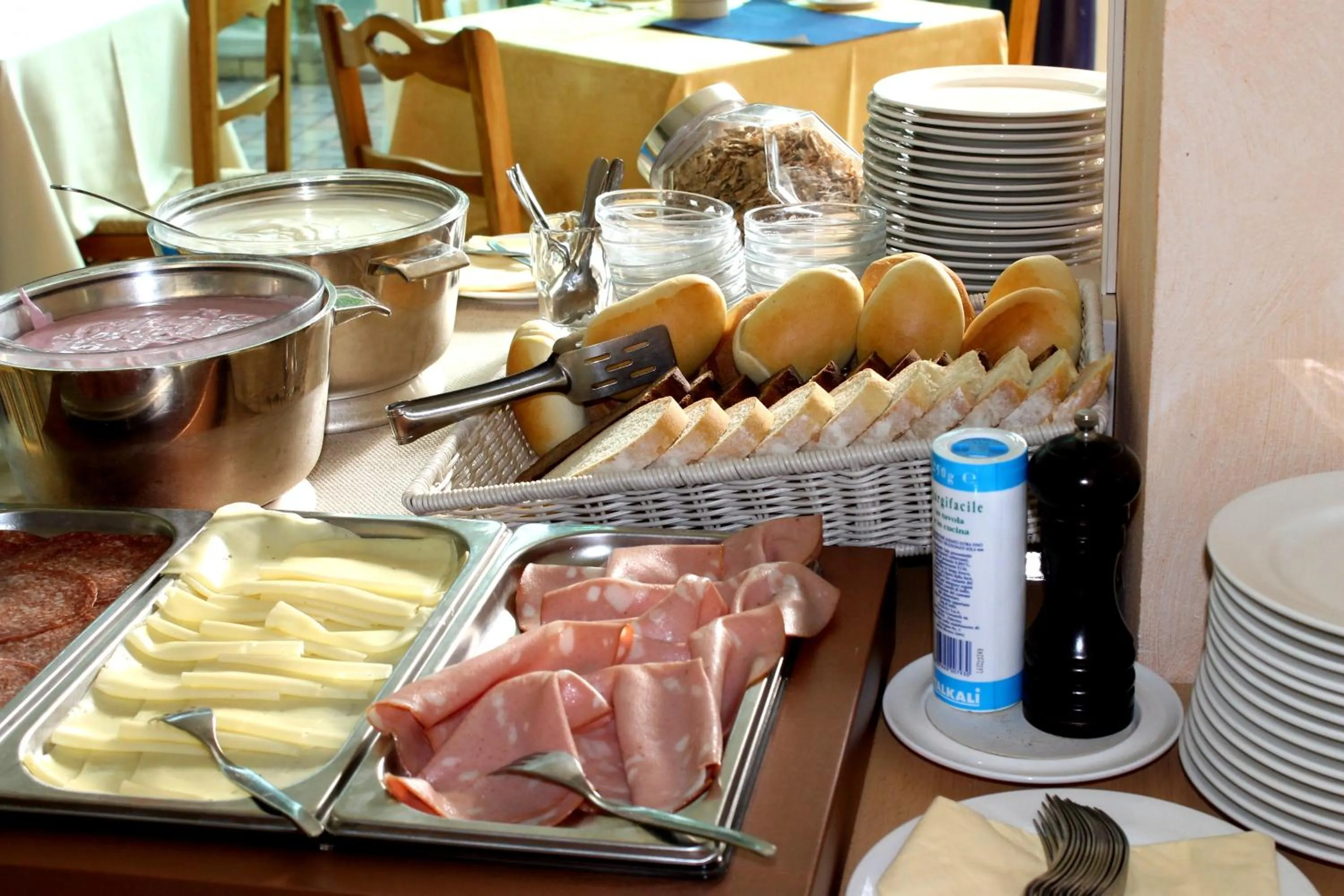 Breakfast in Hotel Astor B&B