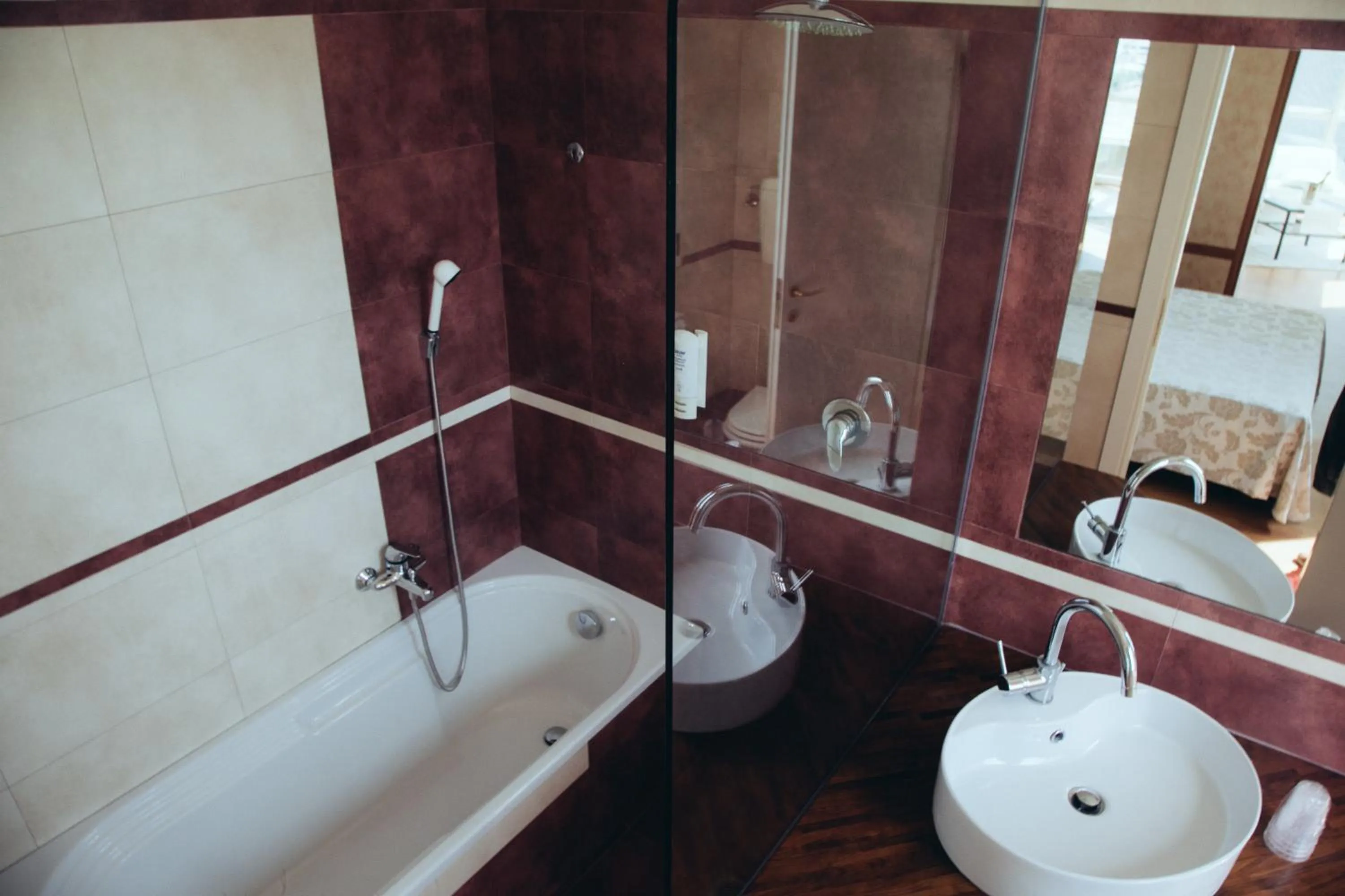 Bathroom in Hotel Astor B&B