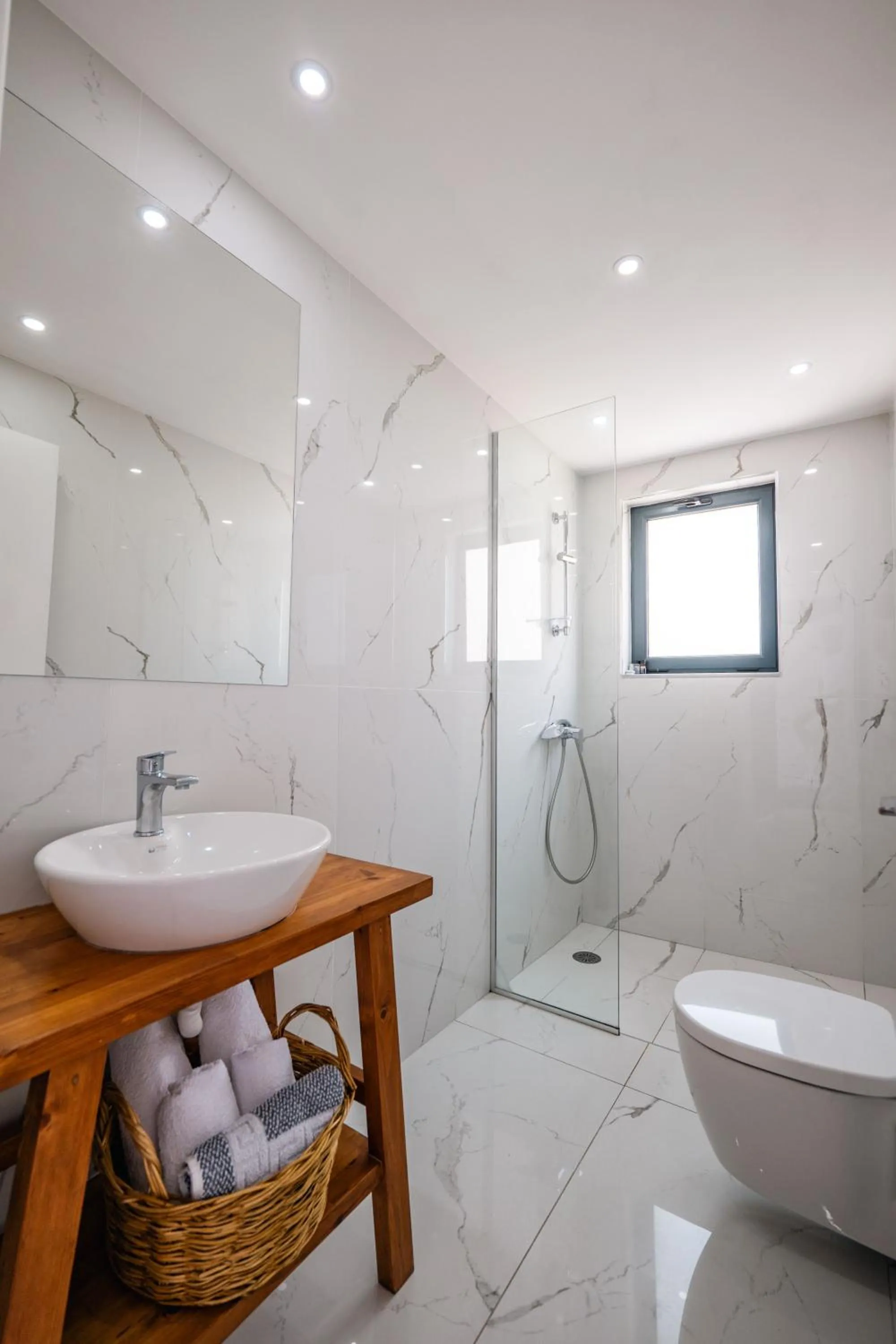 Toilet in Kanes Bohemian Boutique Hotel