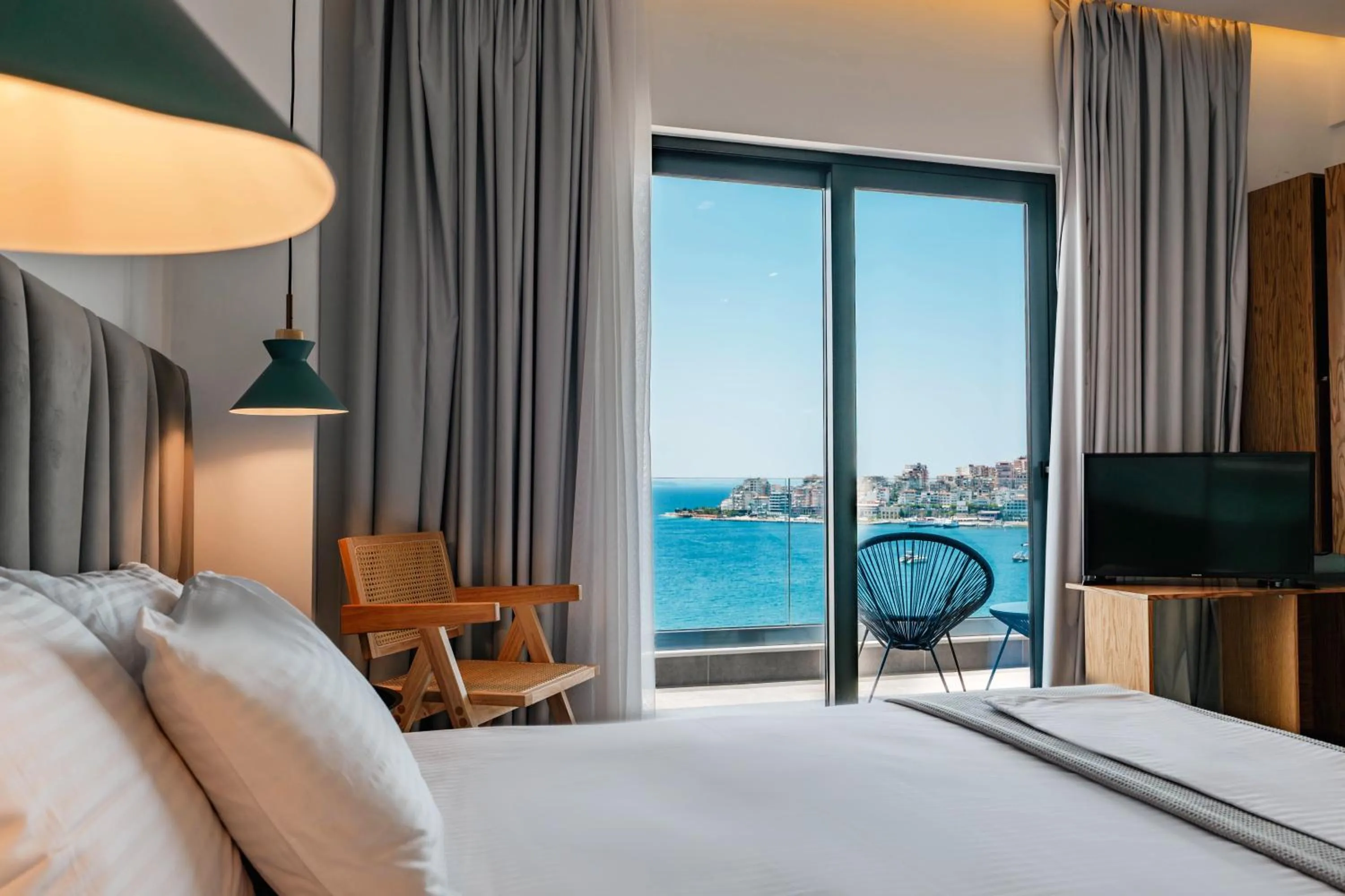 Bed in Kanes Bohemian Boutique Hotel