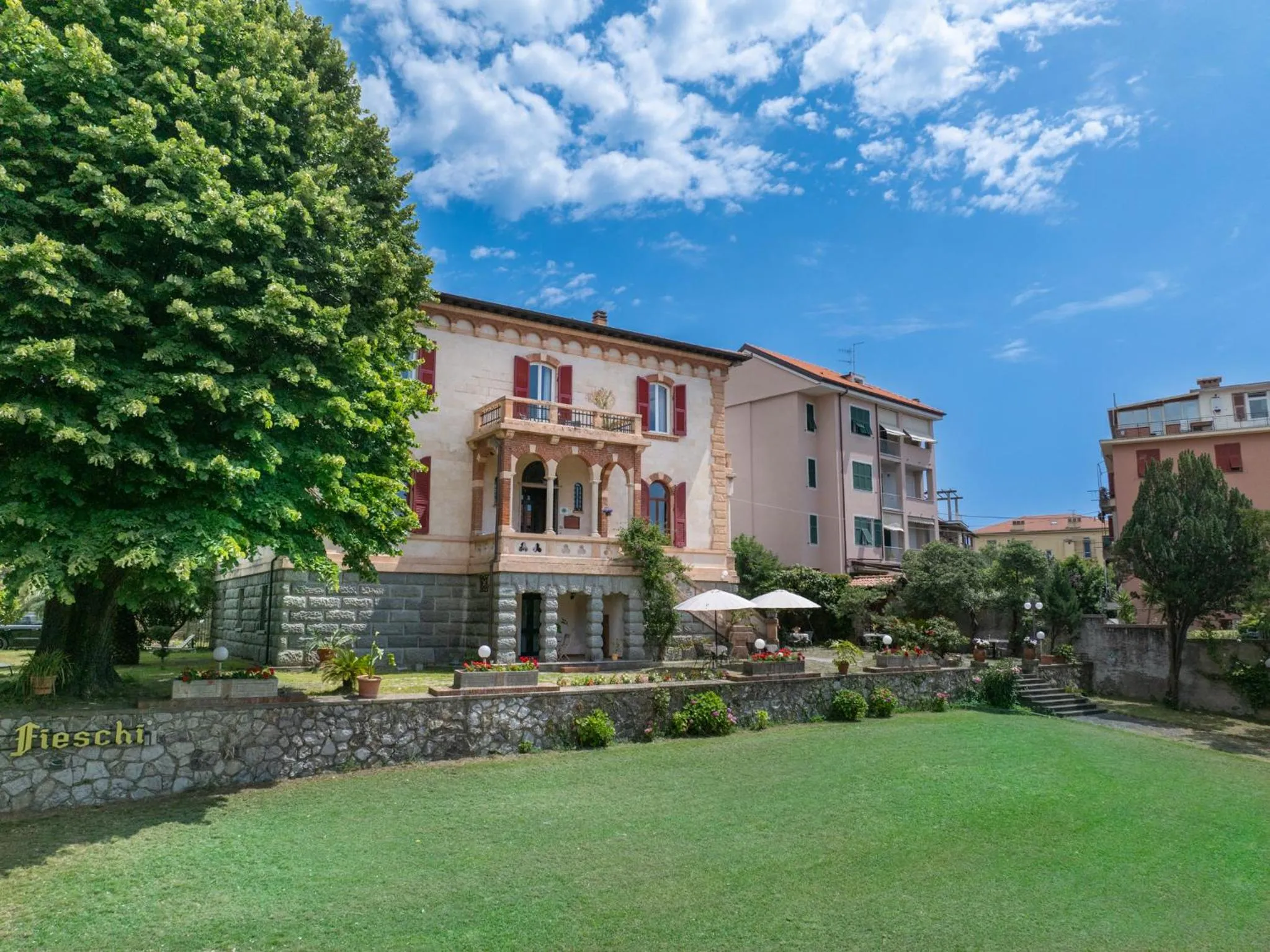 Villa Fieschi Boutique Hotel