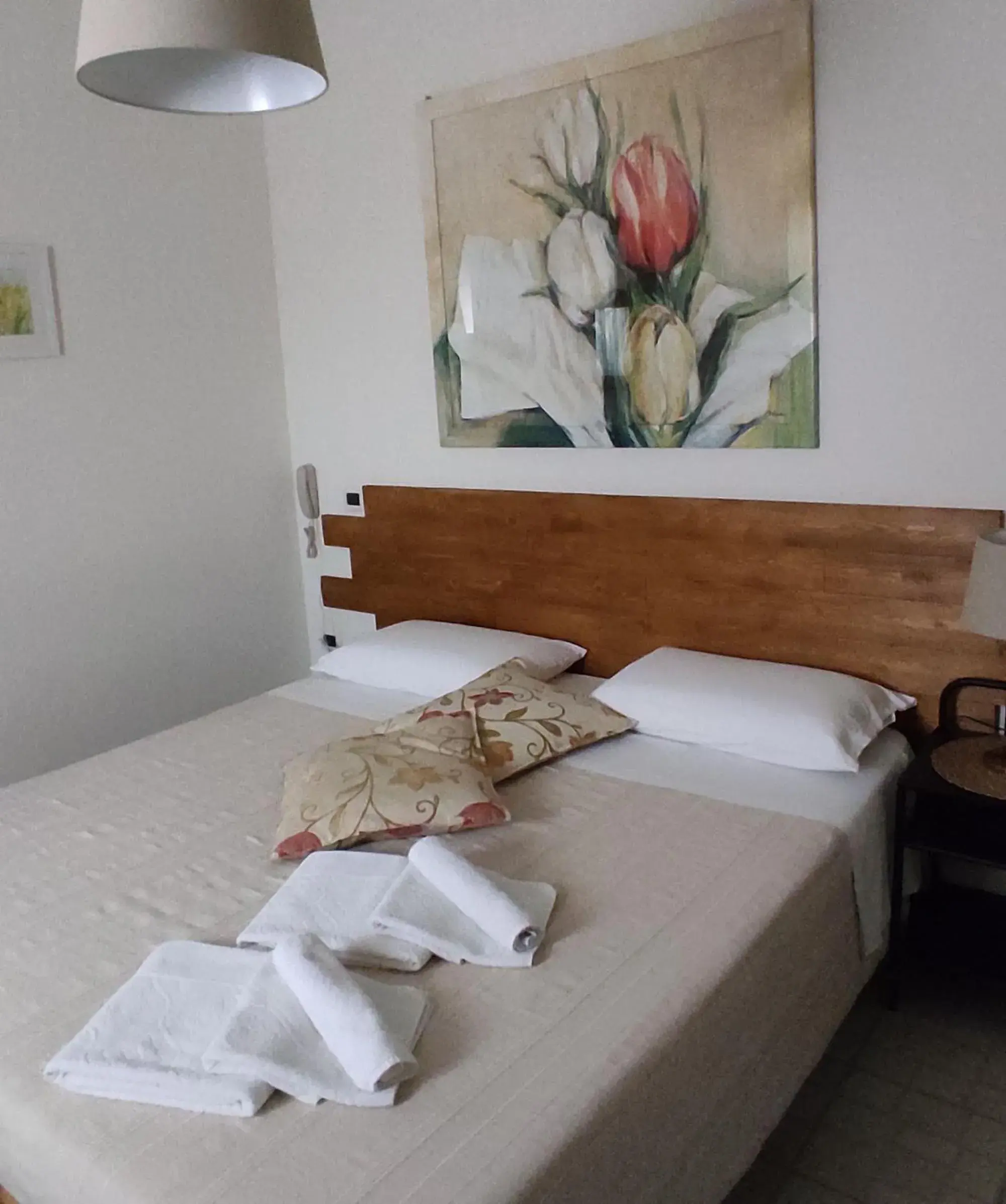 Twin Room with Private Bathroom - single occupancy in Supramurgia Agribistrot Twin Room with Private Bathroom - single occupancy in Supramurgia Agribistrot